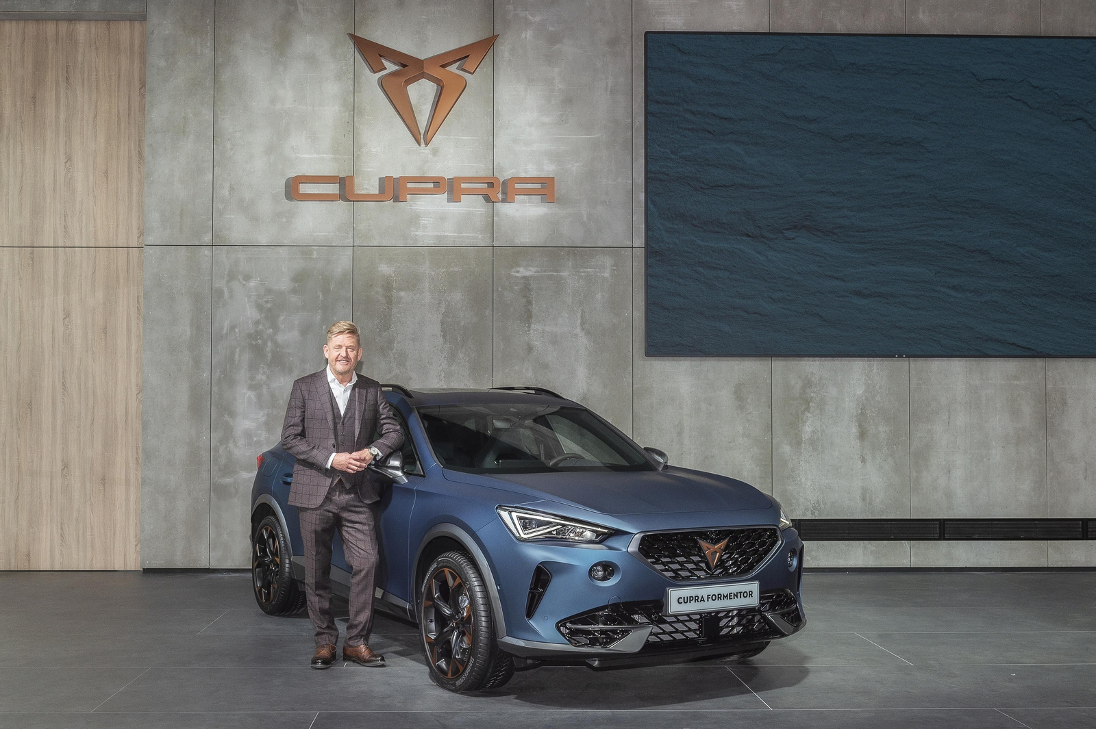 Griffiths, CEO de Seat: "el proyecto de coche eléctrico no es sólo de Seat, sino de "todo el país".