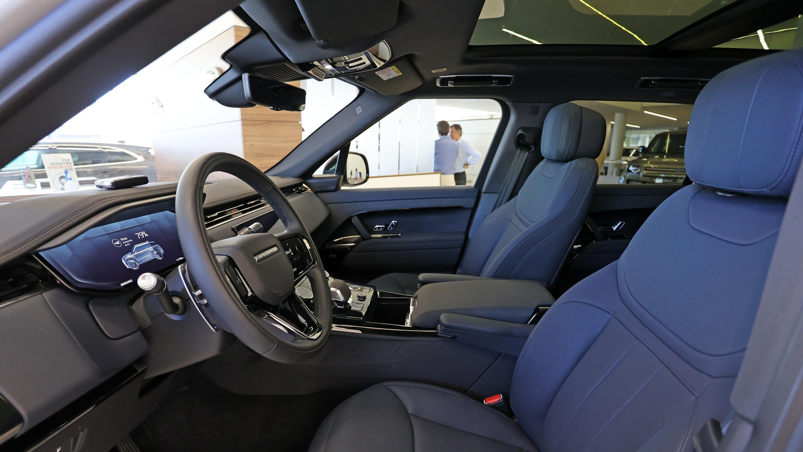 Presentación de nuevo Land Rover Range Rover Sport en Gysa Jerez