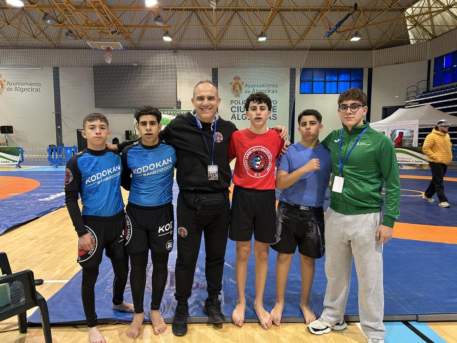 El Kodokan SAMBO Jerez logró 17 medallas en Algeciras.
