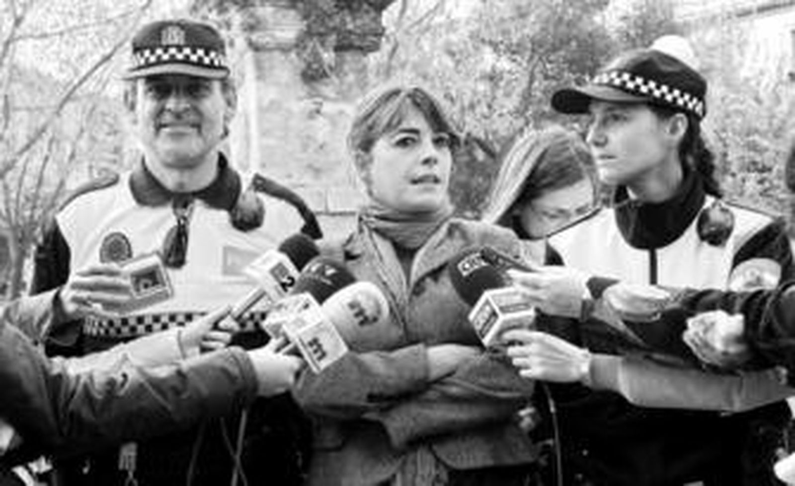 La concejala Elena Cortés, ayer en una conferencia de prensa, horas antes de que se hiciesen públicas las cartas de disculpa.