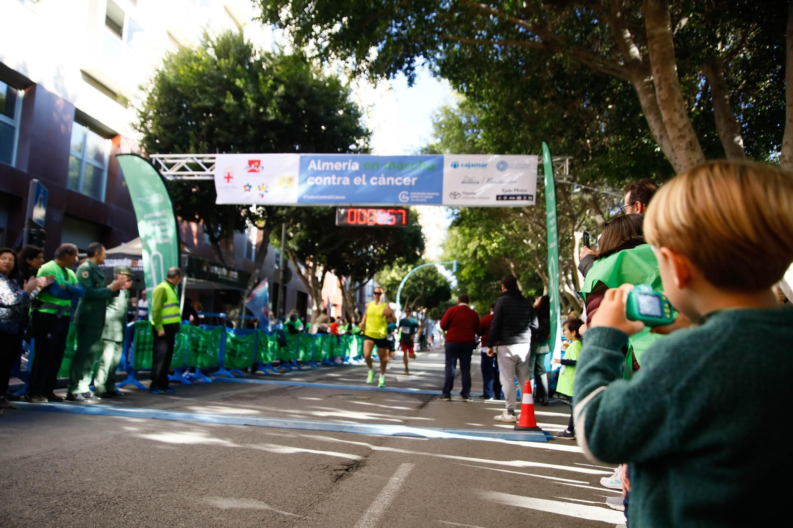 Imágenes de la Carrera contra el Cáncer de Almería