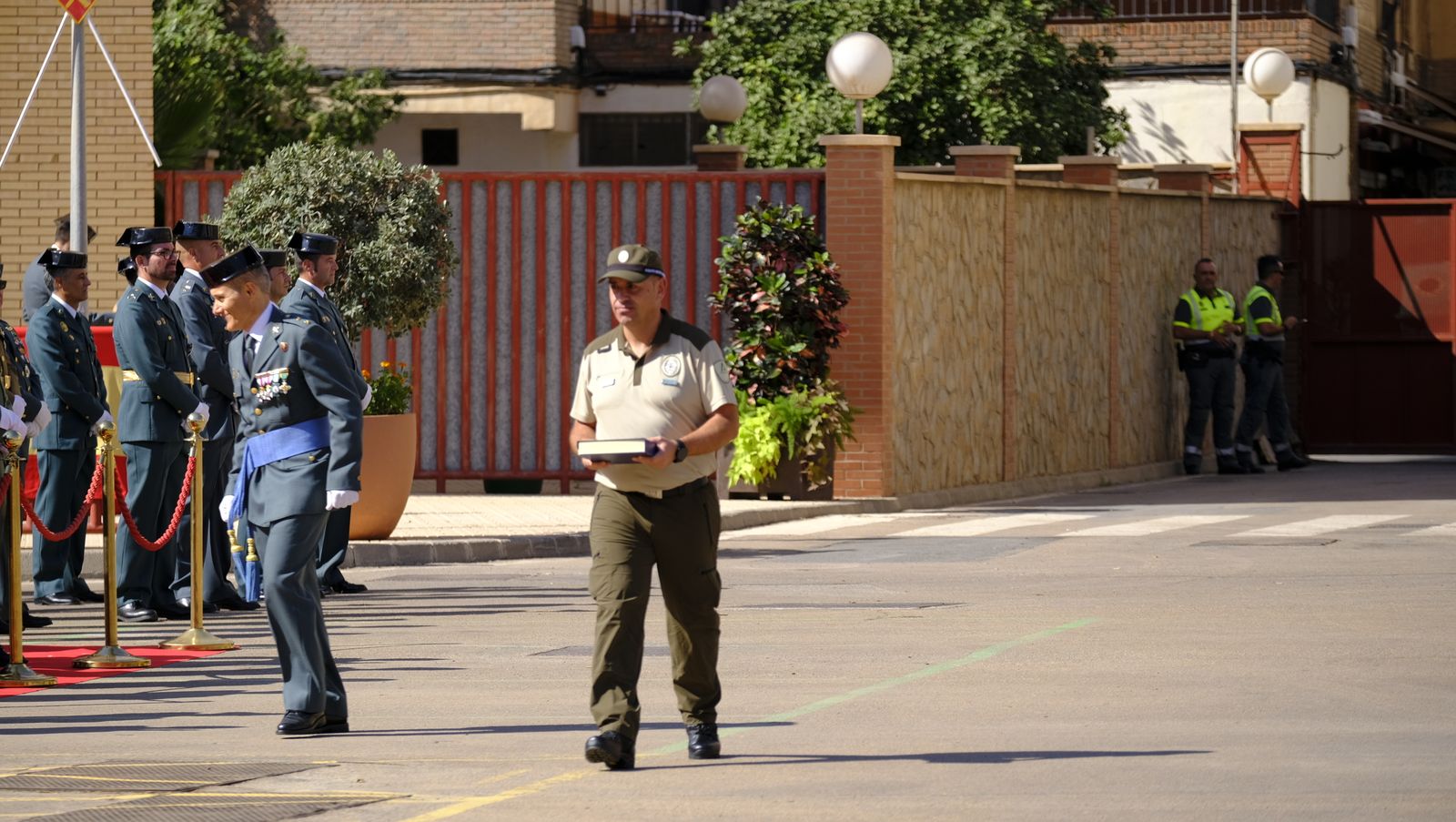 Imágenes de la Festividad del Pilar en la Comandancia de la Guardia Civil de Almería