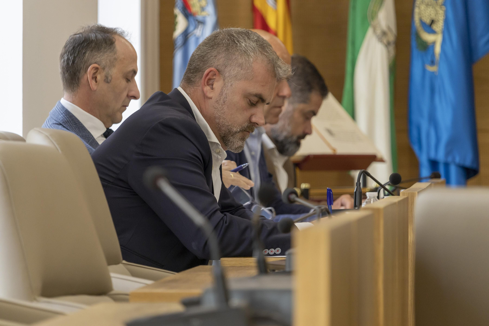 Imágenes del pleno celebrado en la Diputación