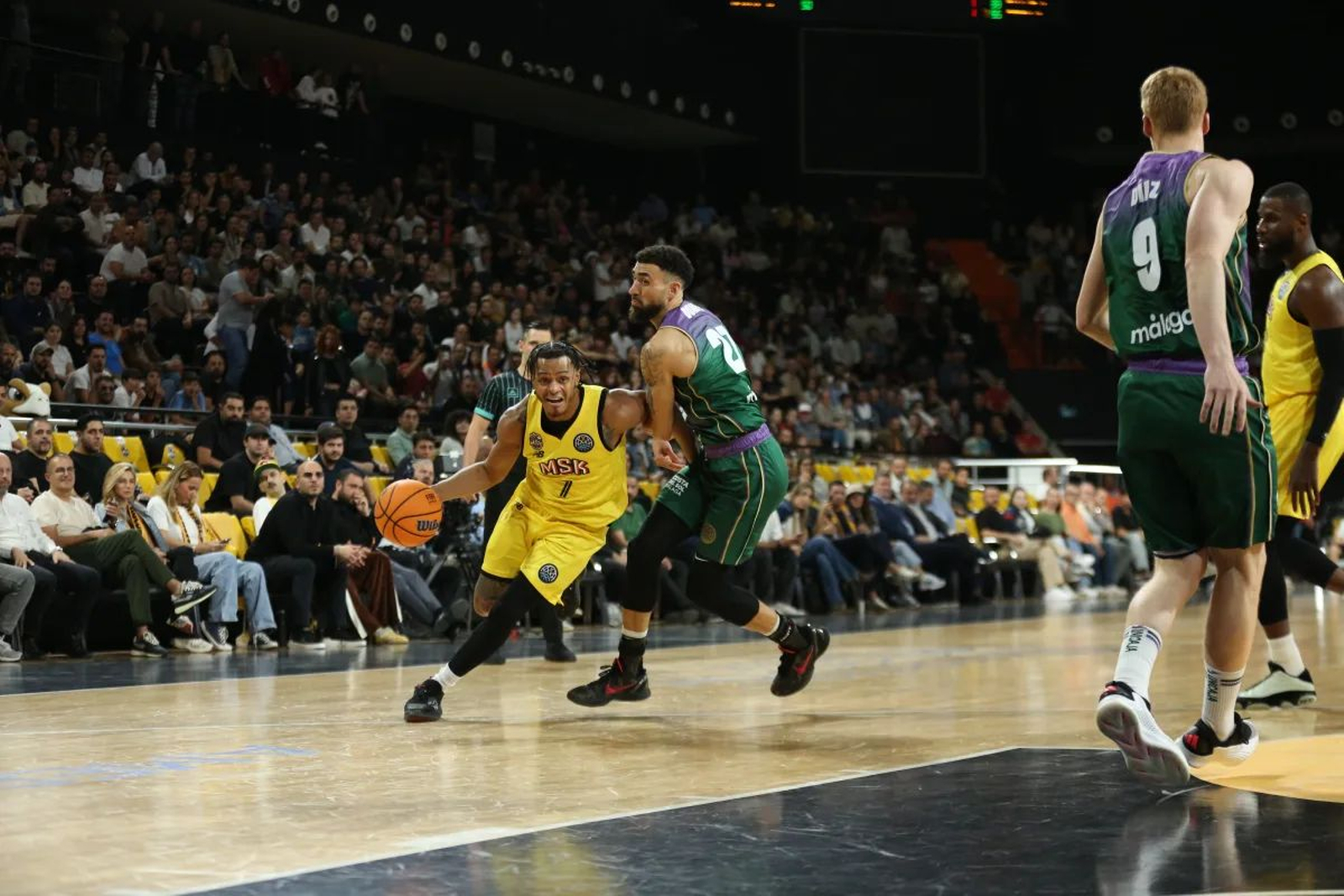 El Mersin-Unicaja, en fotos