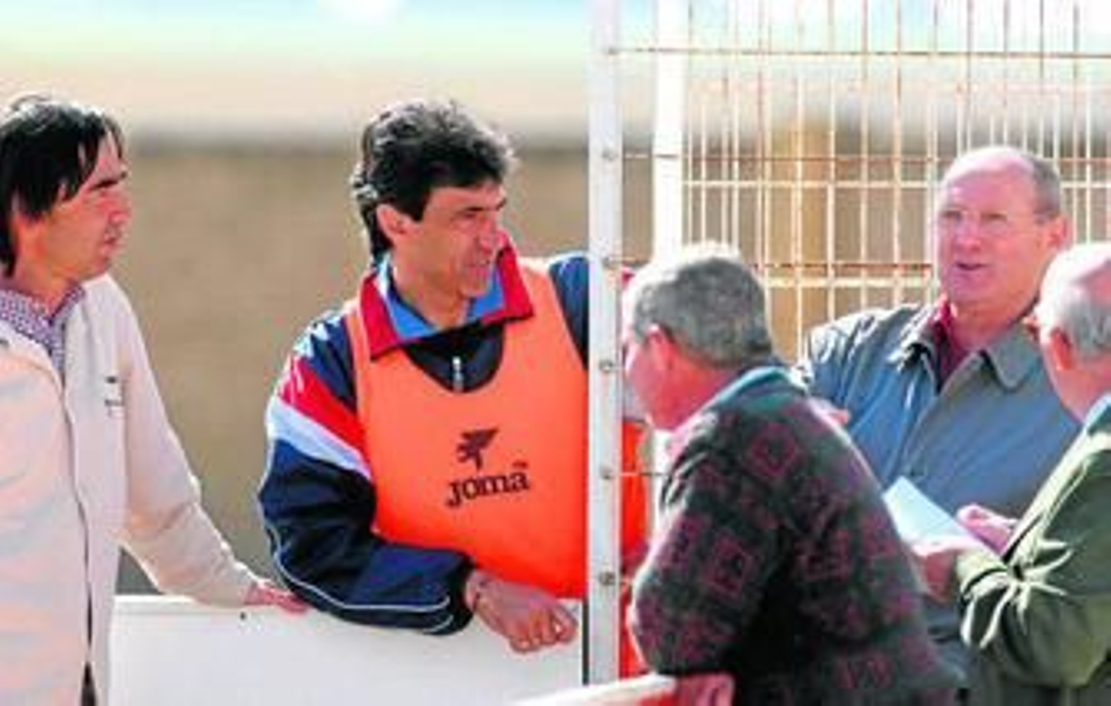 Mariano Pulido, a la izquierda, junto a Antonio Álvarez, Lora, Gallego y el periodista Mariano Martín Benito.