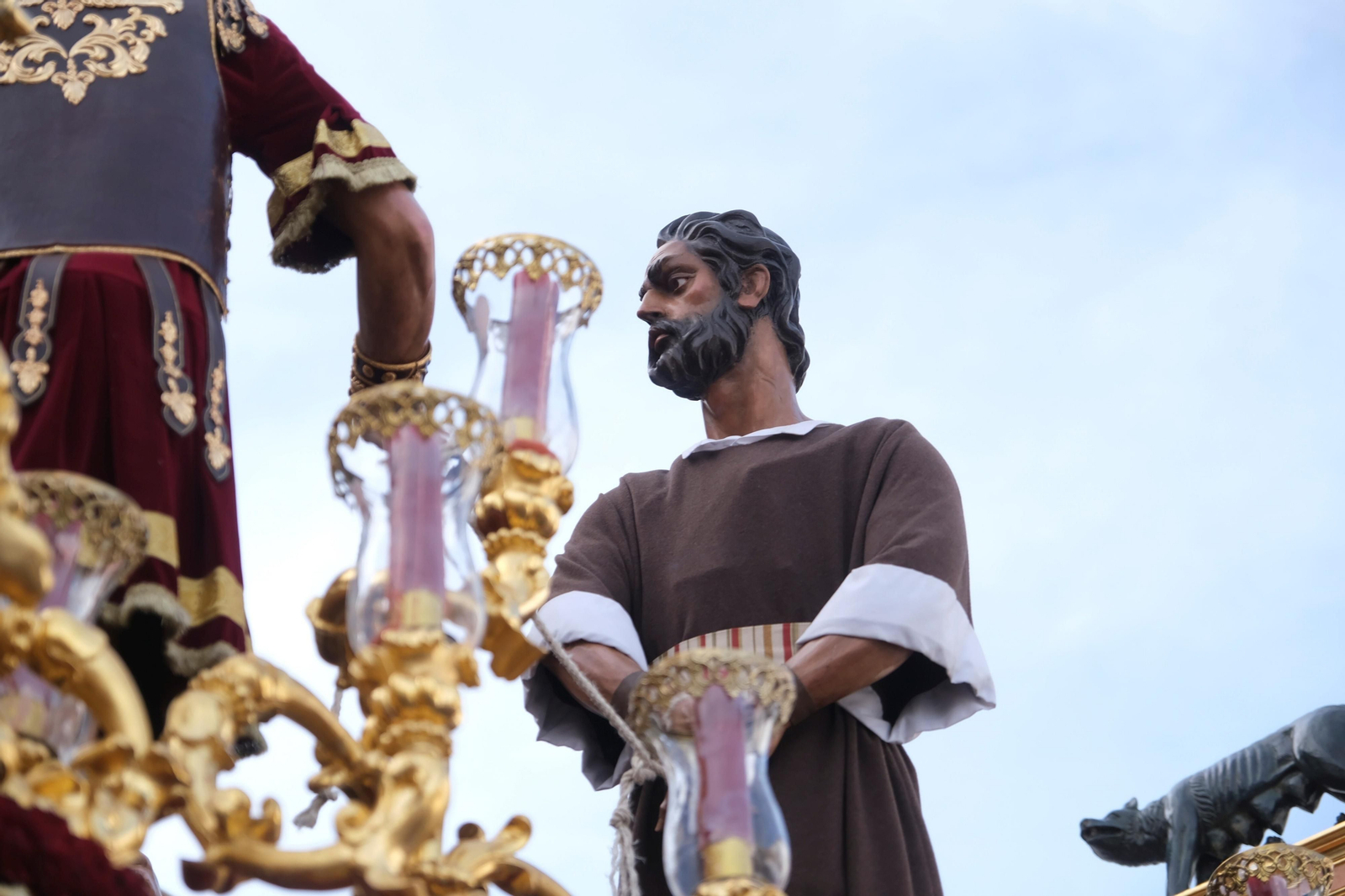 Martes Santo en Córdoba: la procesión de La Sangre, en imágenes