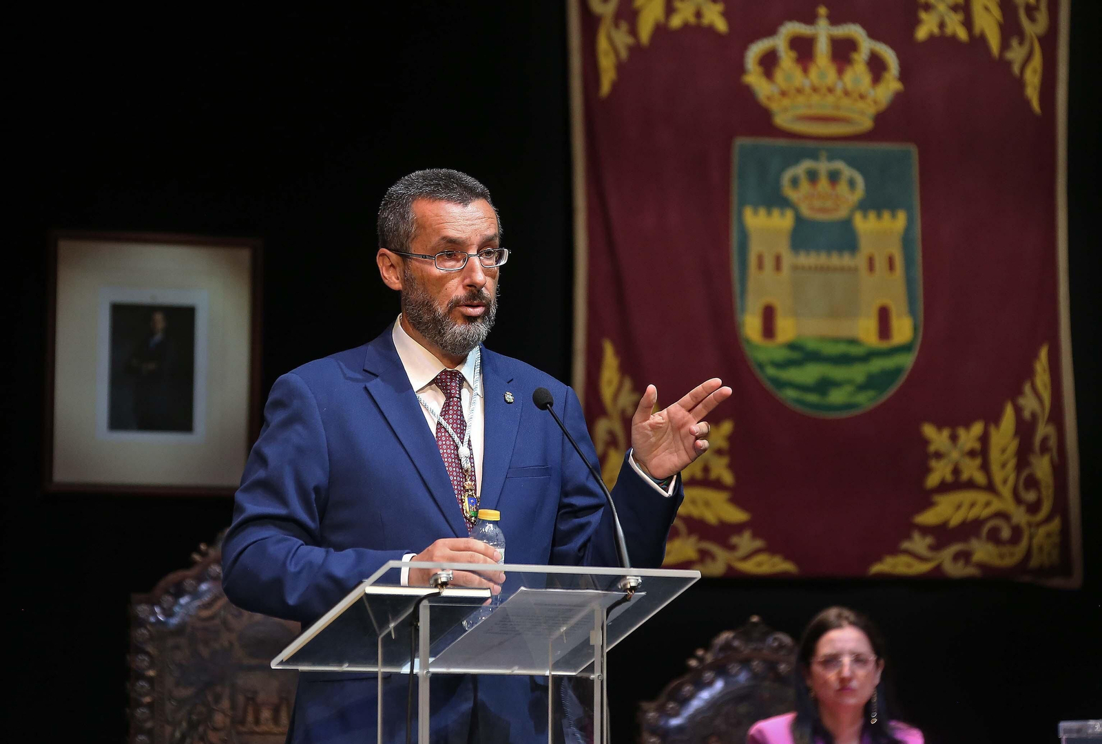 Fotos del pleno de investidura de Juan Franco en La Línea