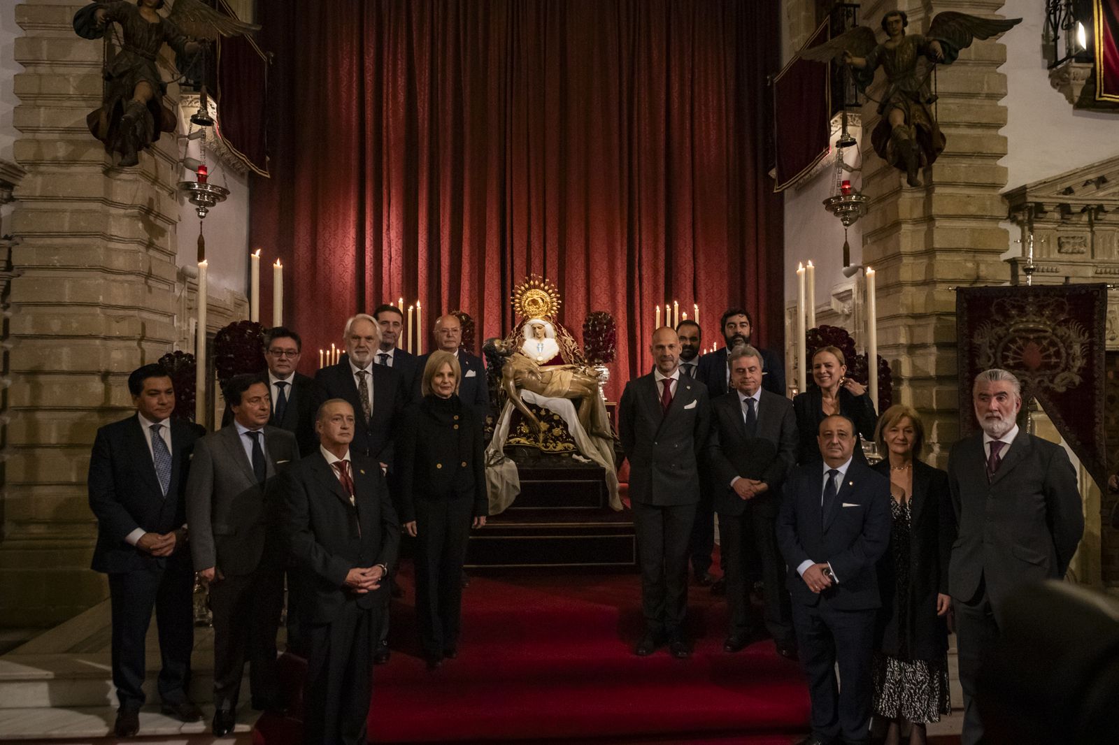 La Virgen de las Angustias recibe la Medalla de Oro de Jerez