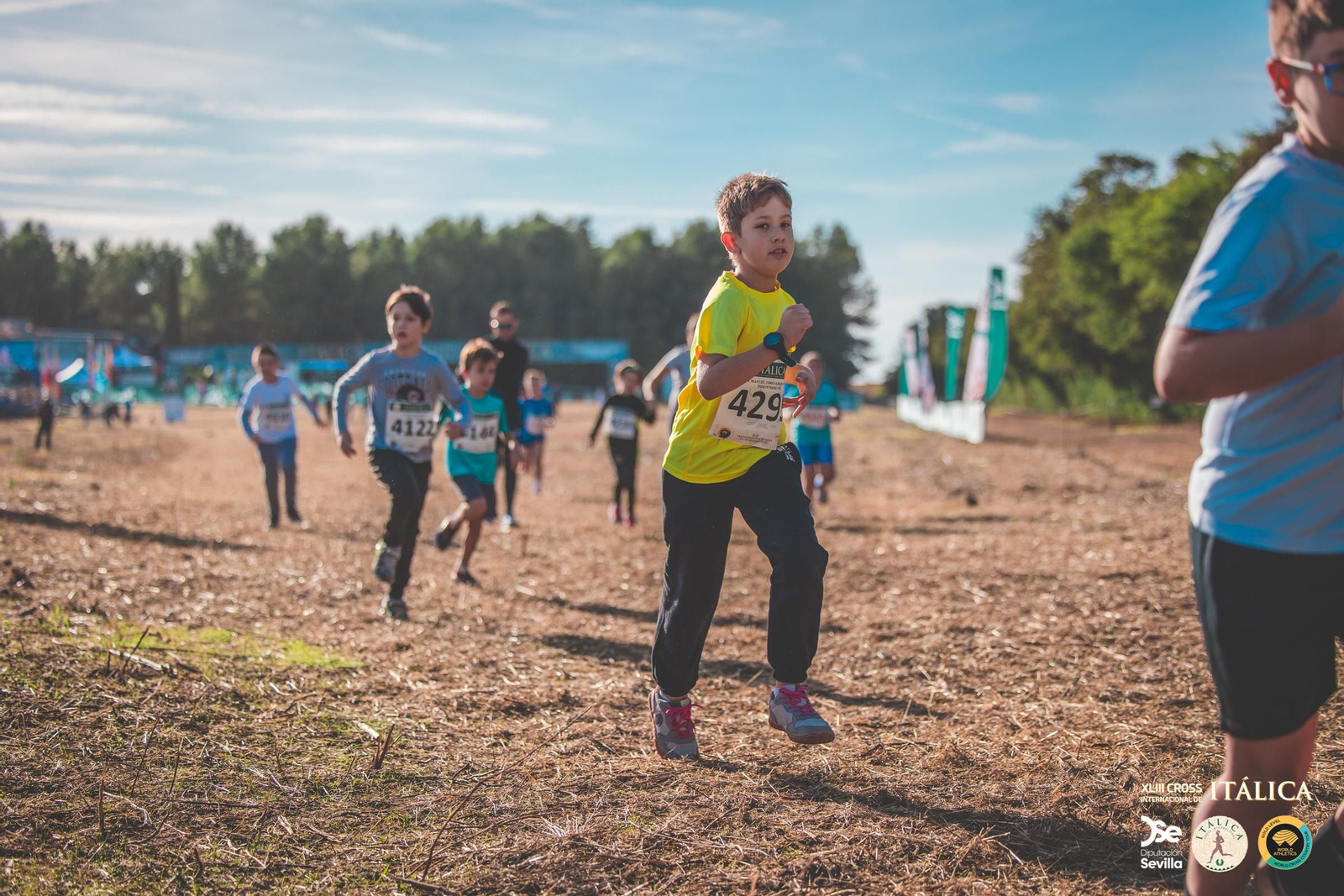 Búscate en las fotos del Cross de Itálica 2025 | 9
