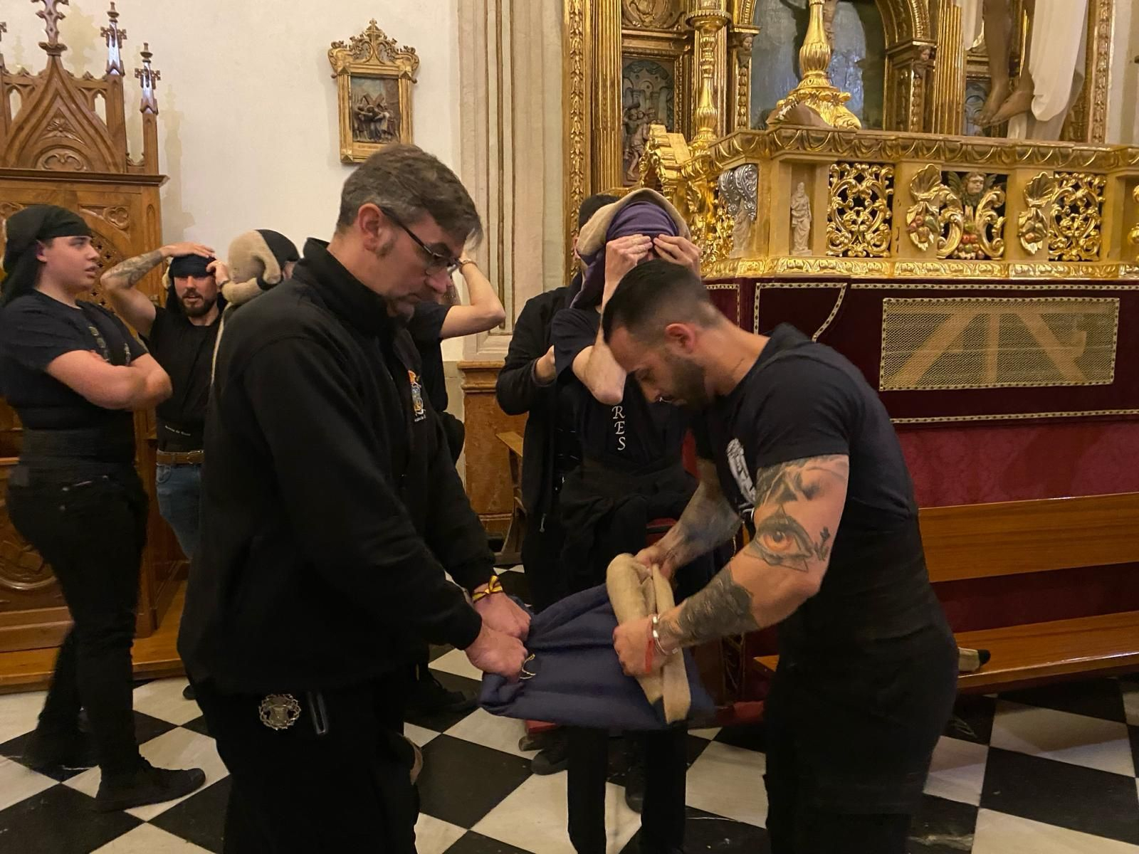 En imágenes: Primera suspensión en la tarde del Jueves Santo