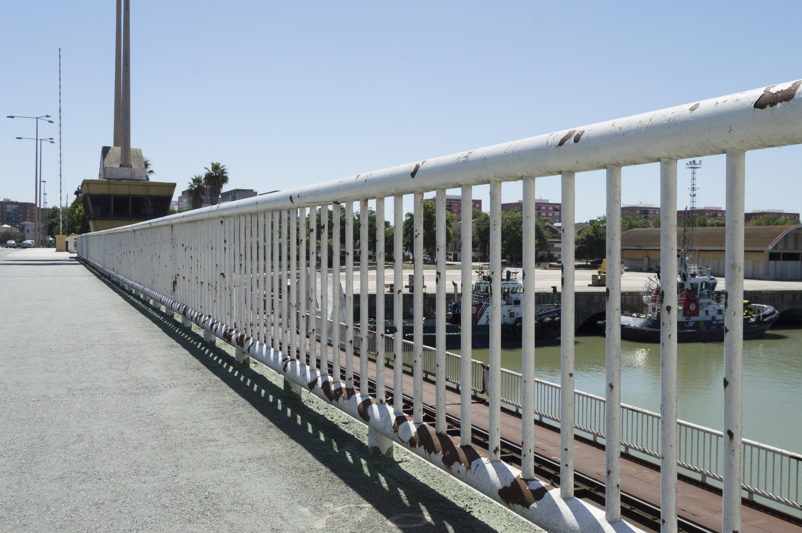 El deterioro del puente de las Delicias