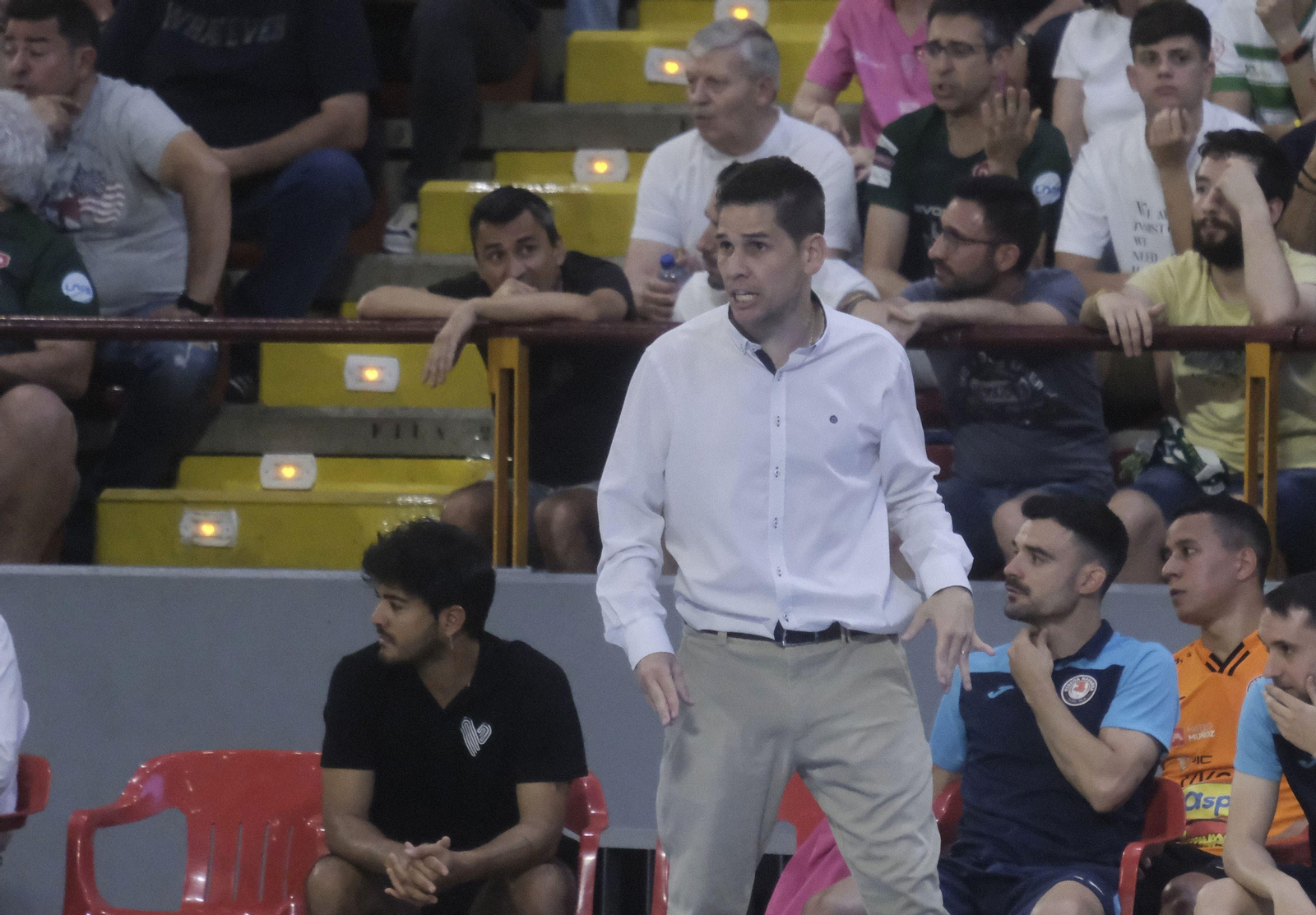 Las mejores fotos de la derrota del Córdoba Patrimonio ante Ribera Navarra en Vista Alegre