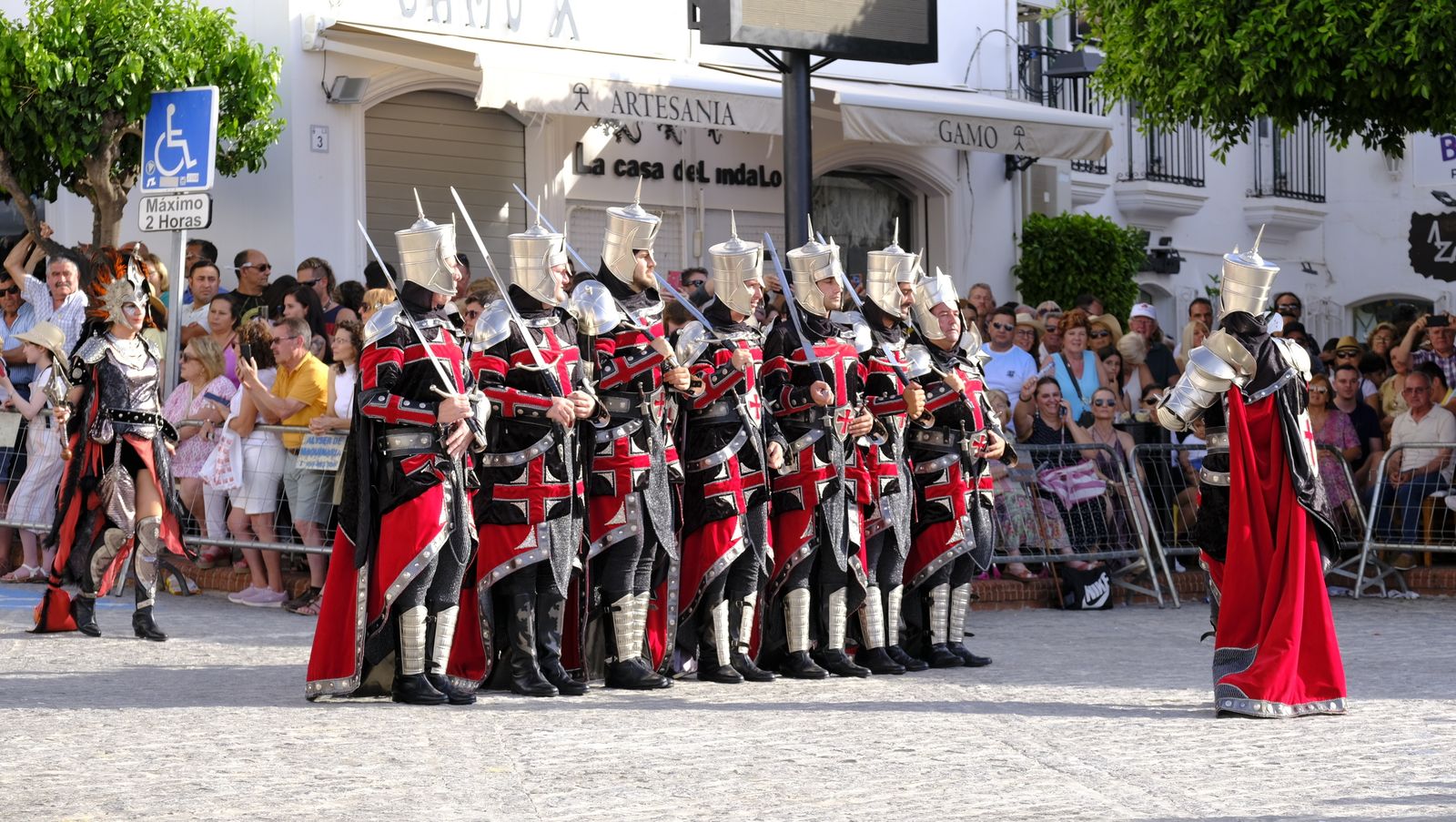 Imágenes del desfile de Moros y Cristianos 2023, en Mojácar