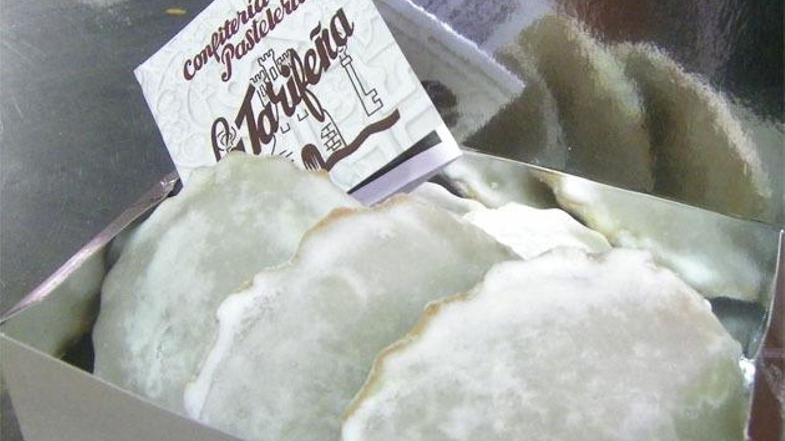 Las típicas cajillas de Tarifa, de La Tarifeña.