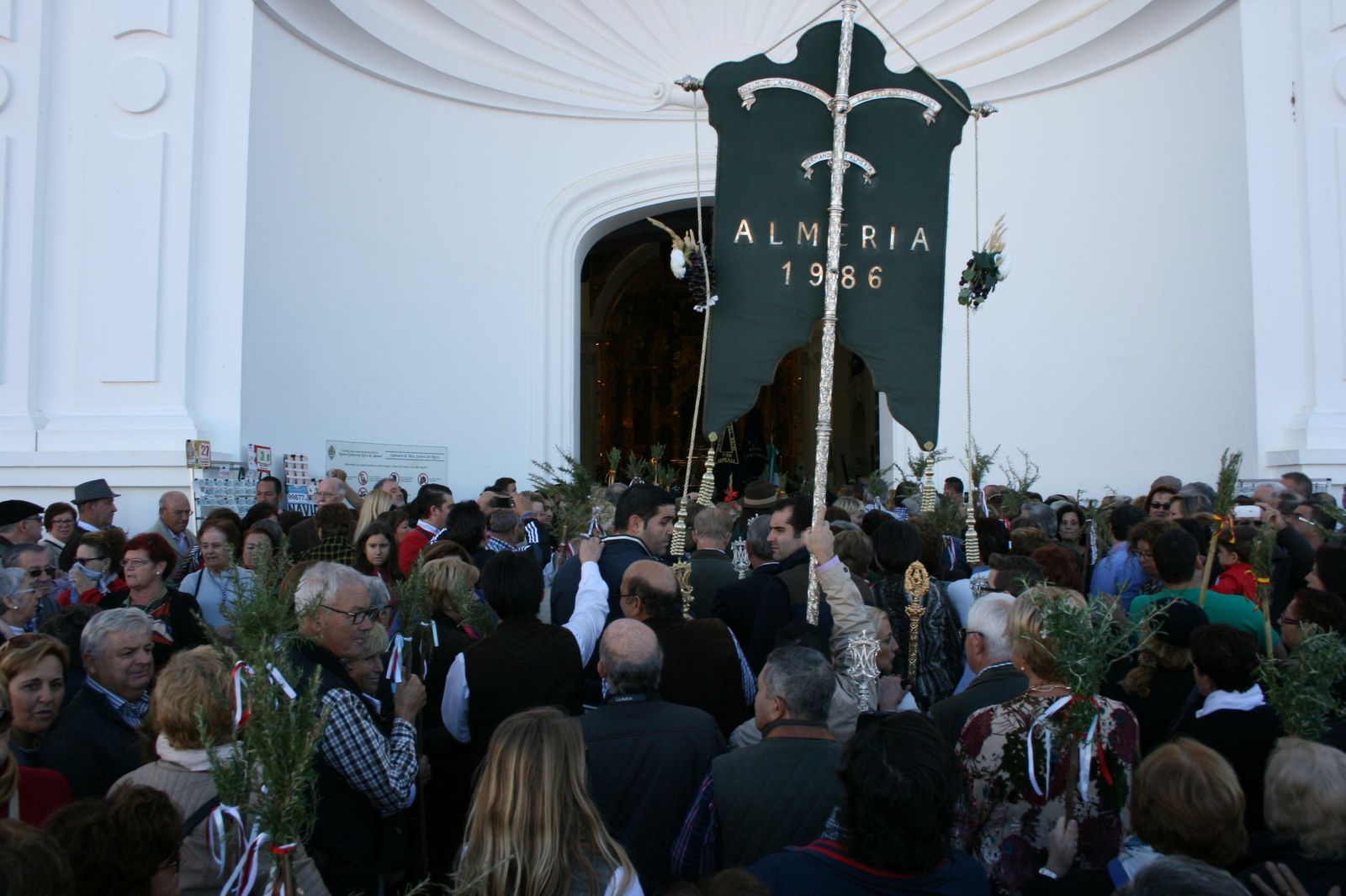 La Hermandad del Rocío de Almería cambia de sede a la calle Murcia.