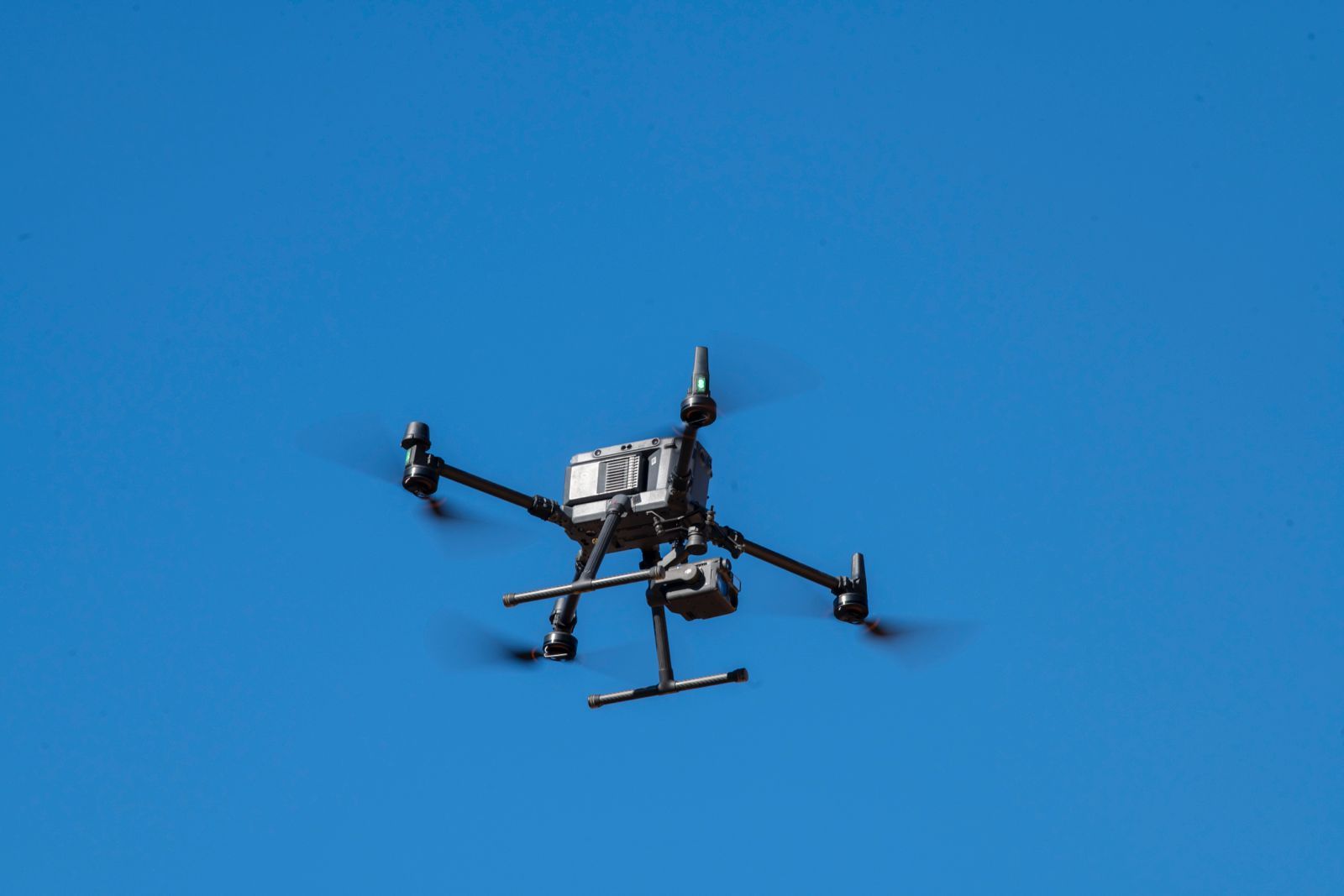 Galería | Así ha sido la jornada de puertas abiertas de la Policía Nacional en la Plaza de Toros de Motril