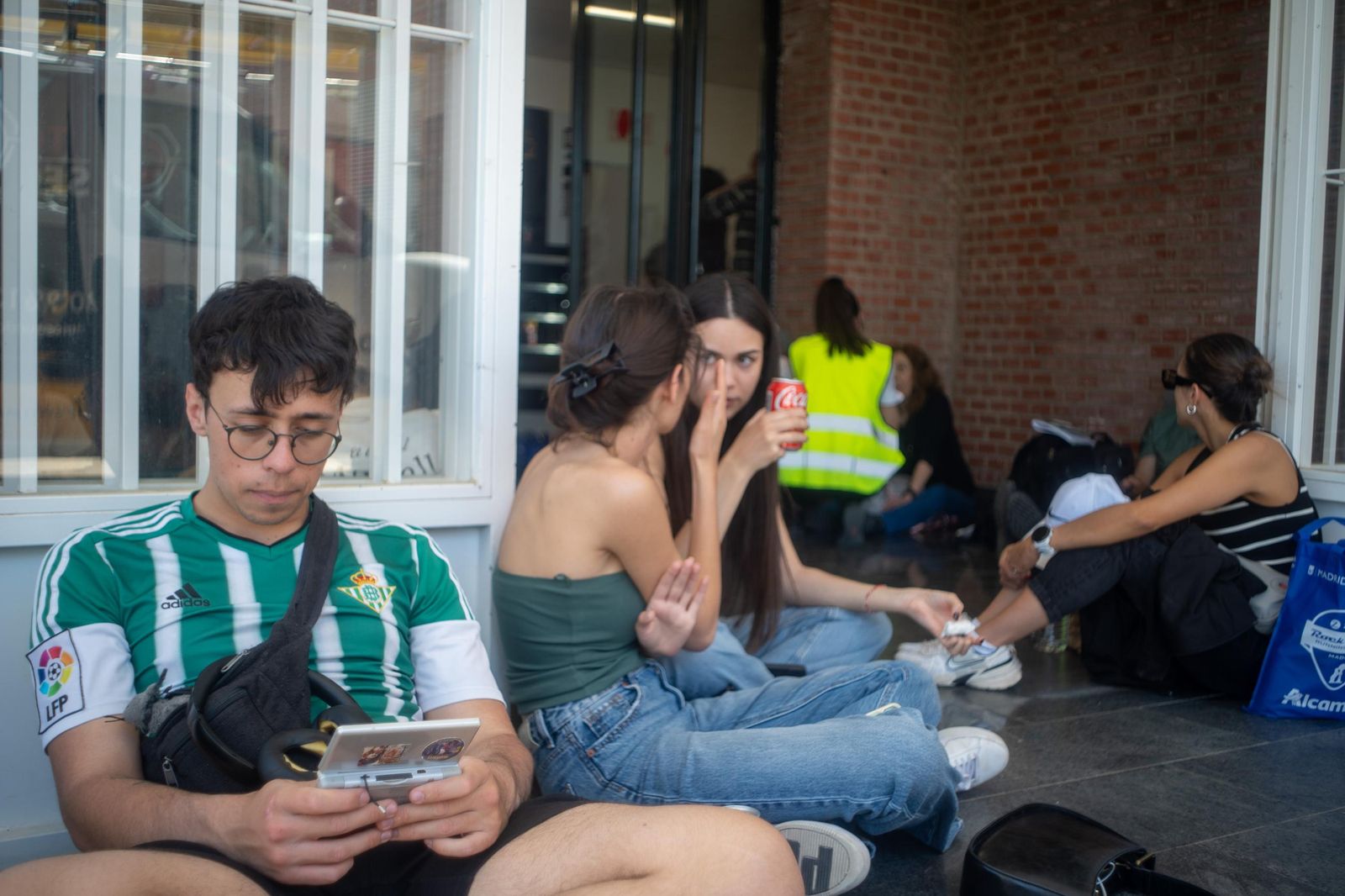 Un pueblo de Hornachuelos atendió y dio cobijo a los viajeros del Iryo Madrid-Sevilla afectados por el apagón
