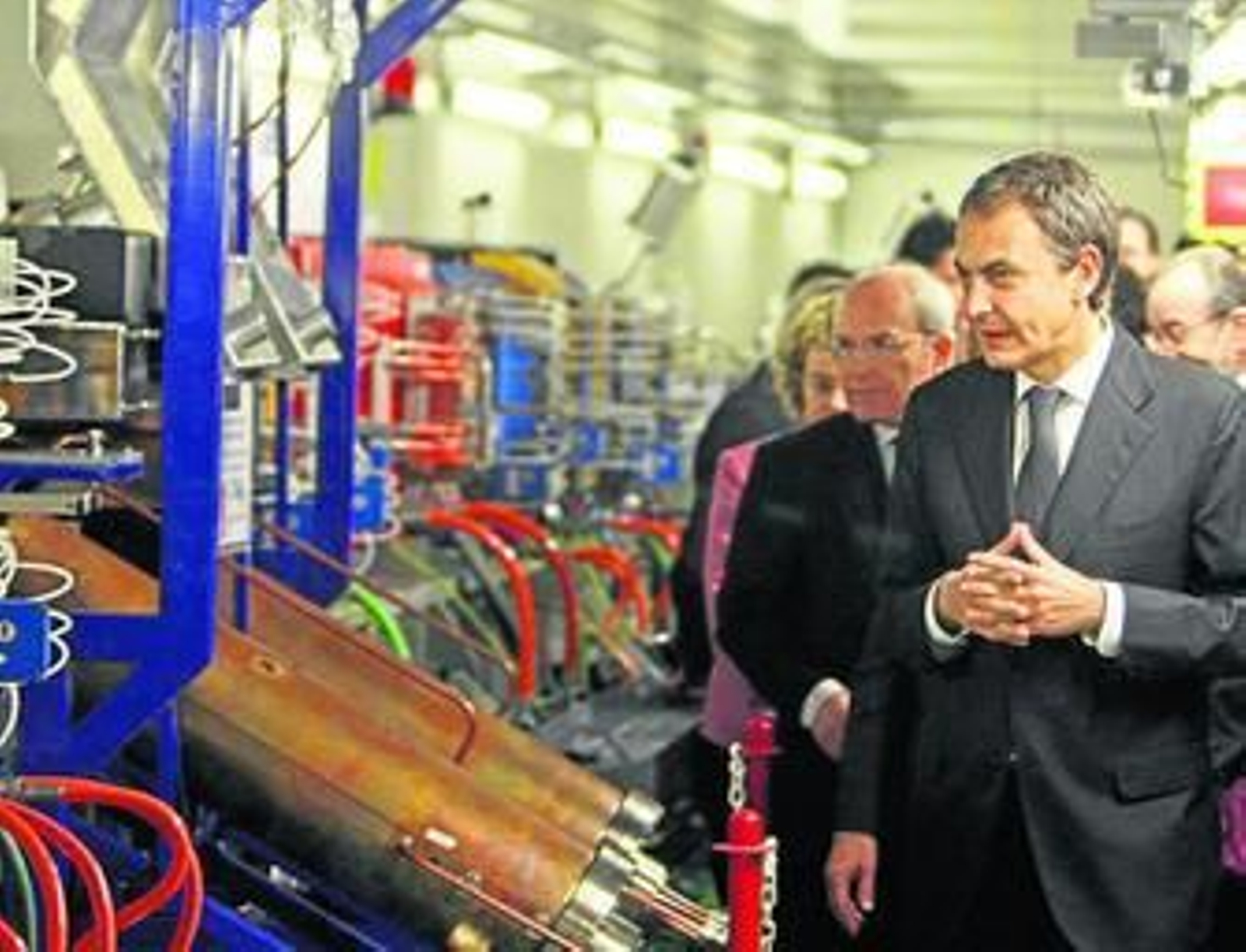 Zapatero y el presidente de la Generalitat, José Montilla, durante la presentación del Sincrotrón.