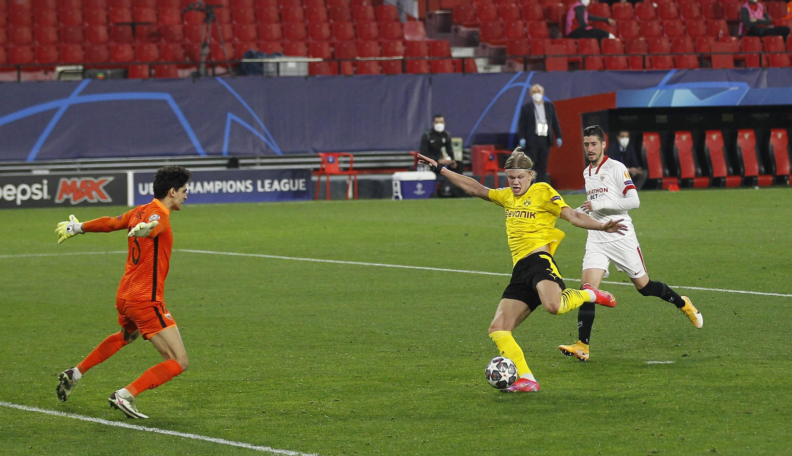 Las imágenes del Sevilla-Borussia Dortmund de Champions