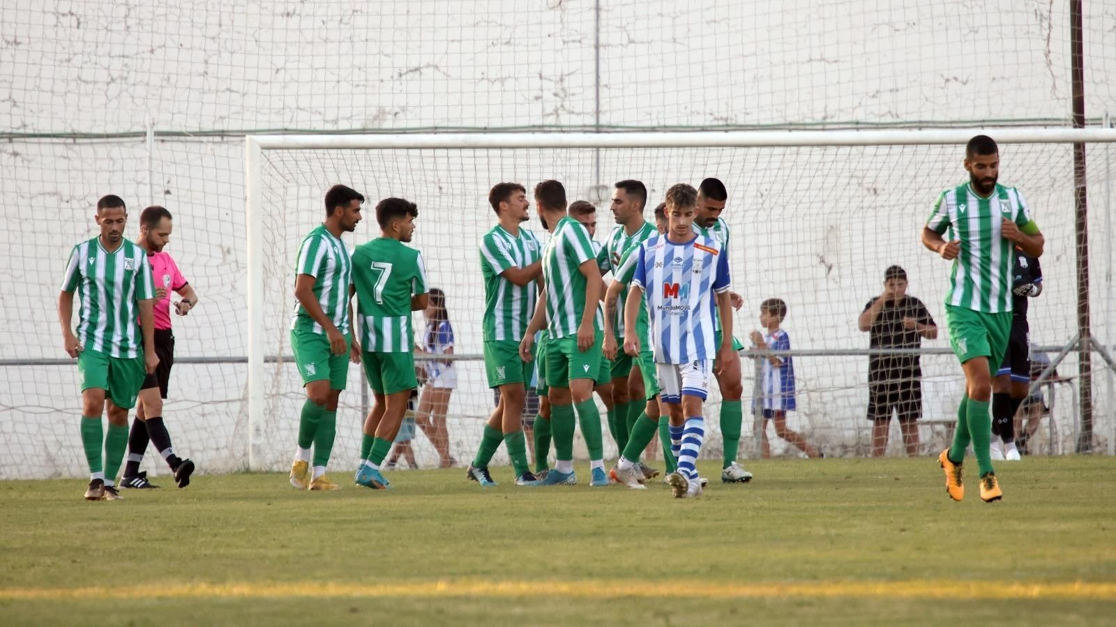 Imágenes del Memorial Pedro Garrido entre Jerez Industrial y Atlético Sanluqueño