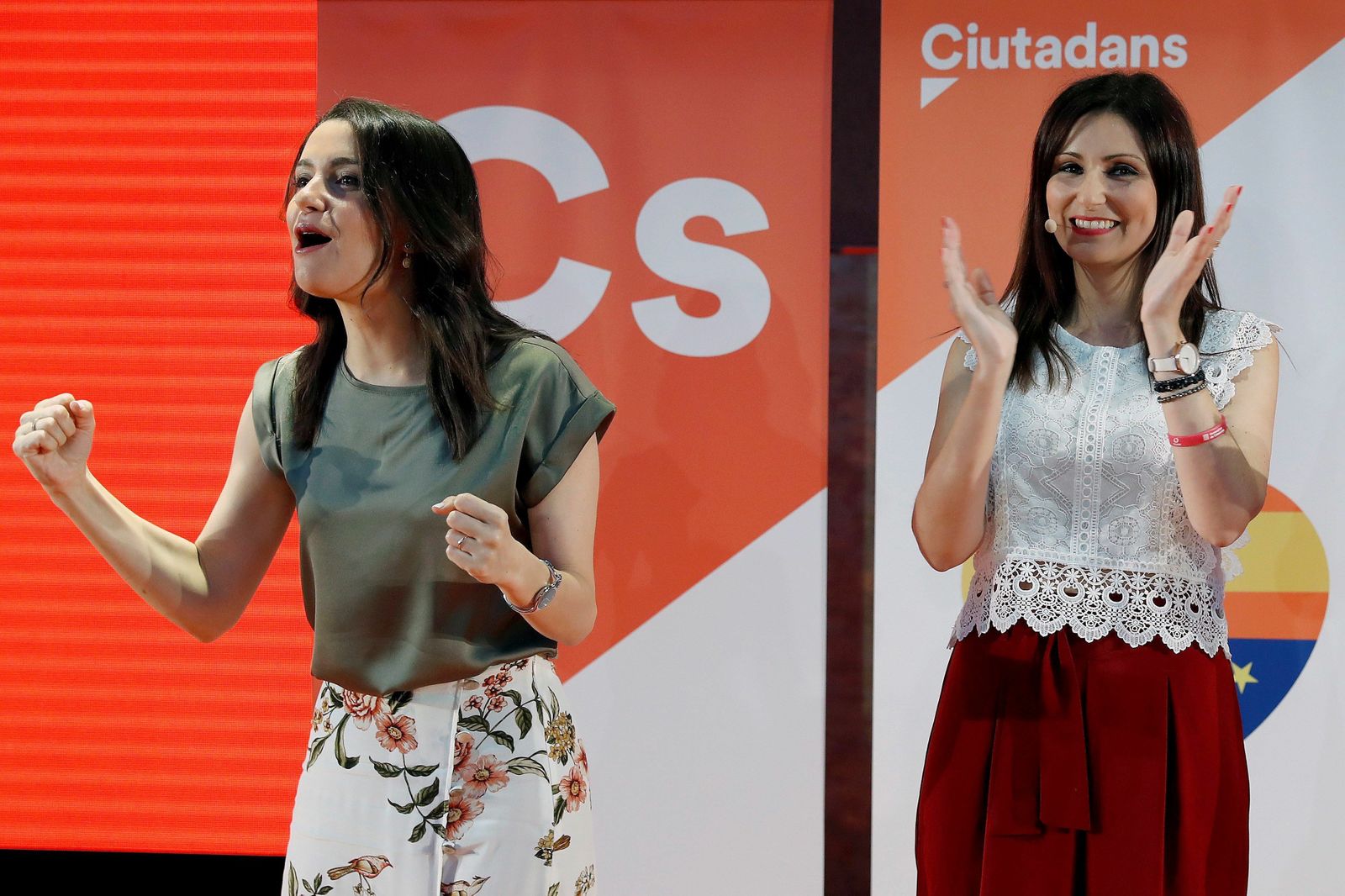 Inés Arrimadas y Lorena Roldán, ayer en la proclamación de esta última.