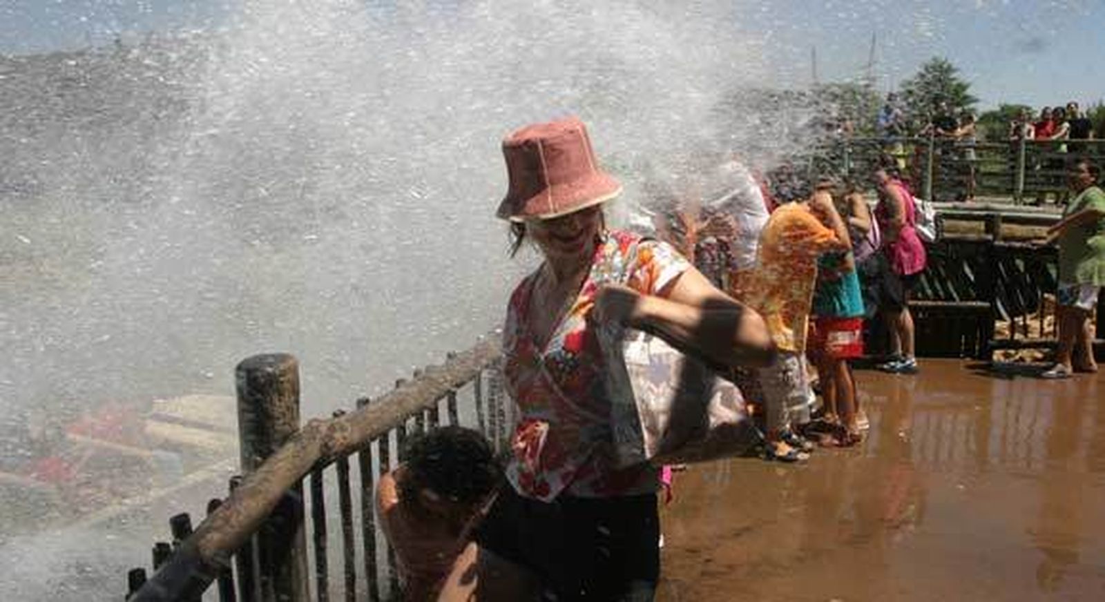 Isla Mágica estrena temporada con el "gran revulsivo· del parque acuático