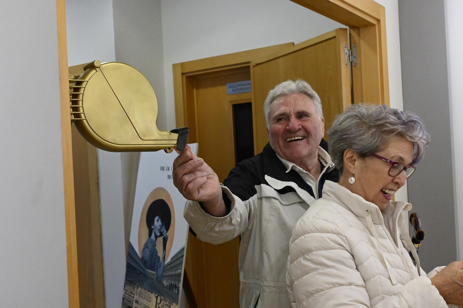 Inauguración de la exposición: Amor Propio de Ana Santos, en imágenes