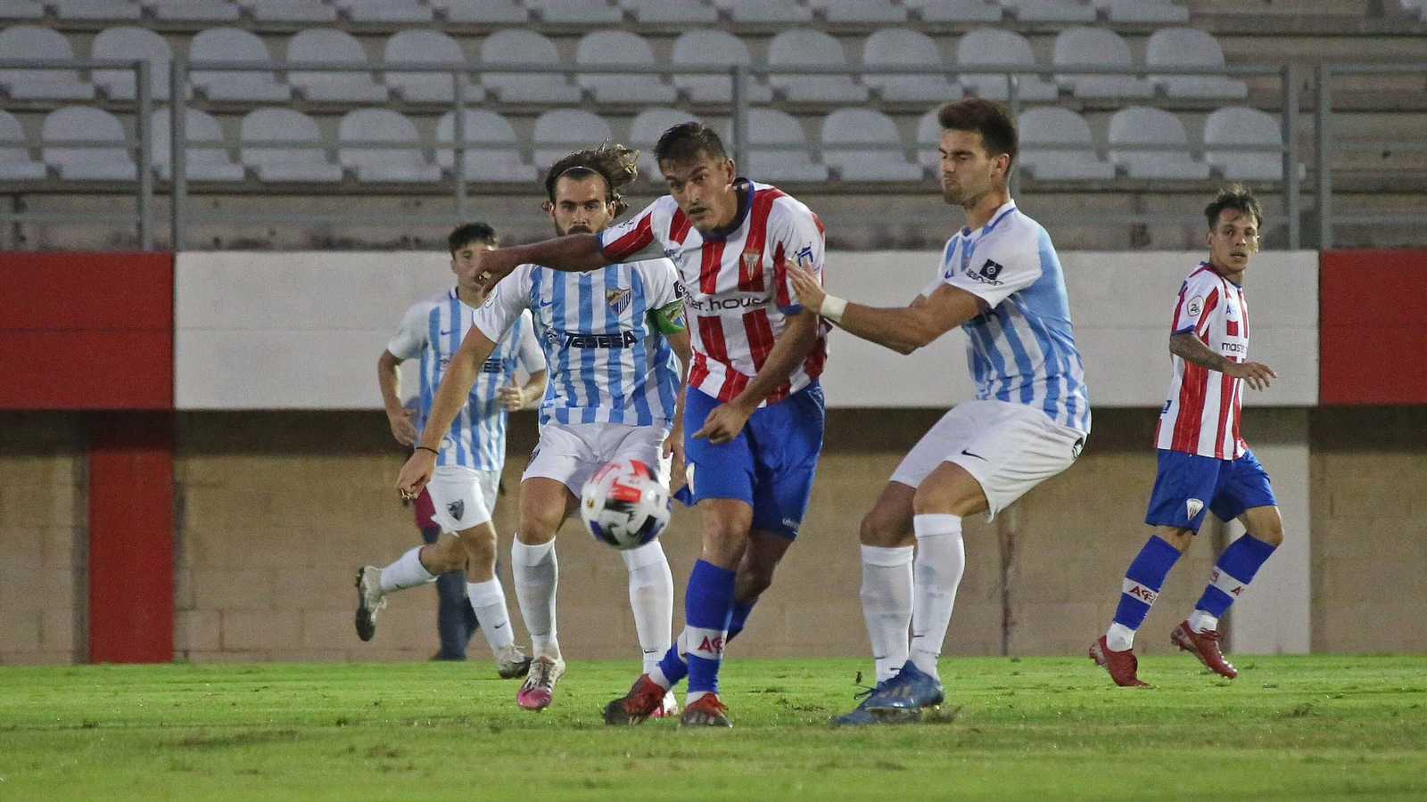 Las mejores fotos del Algeciras - Atlético Malagueño de pretemporada