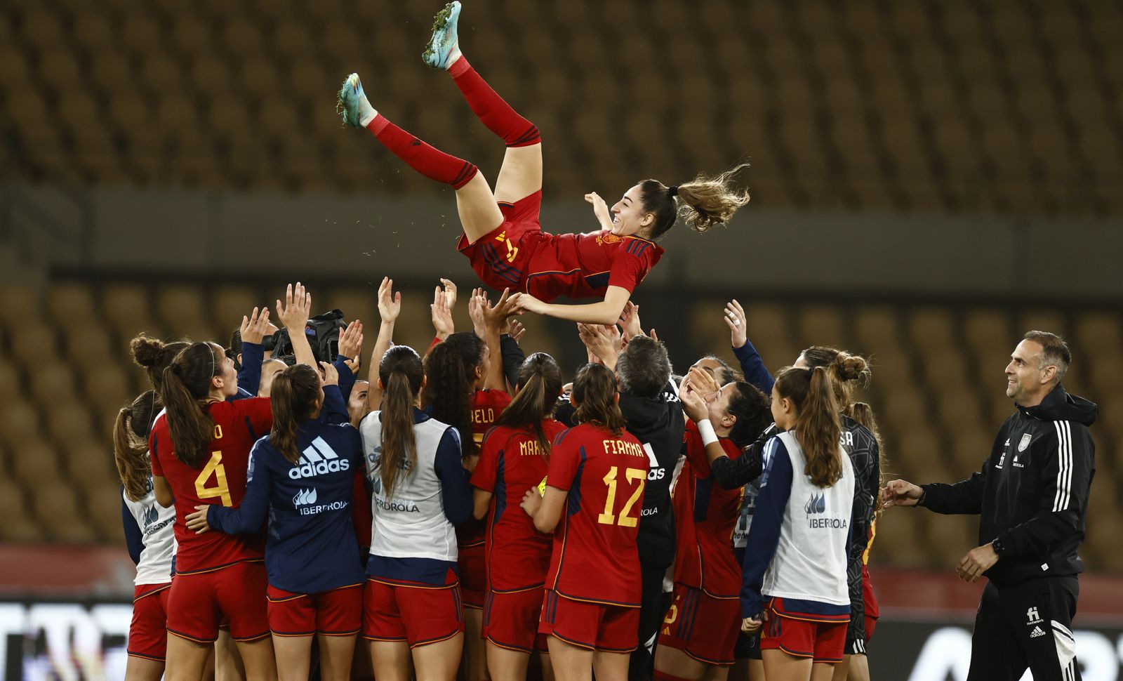Las imágenes del España - Japón femenino en Sevilla
