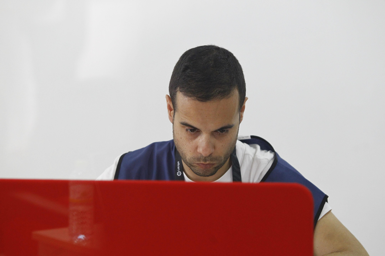 Imágenes del partido de la Liga Santander U.D. Almería-Cádiz C.F.