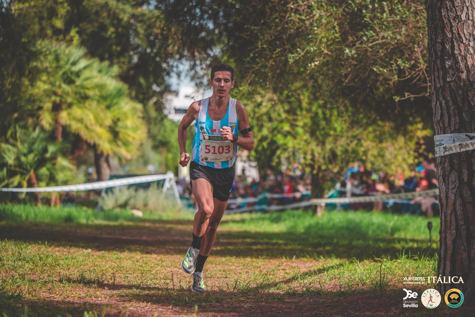 Búscate en las fotos del Cross de Itálica 2025 | 12