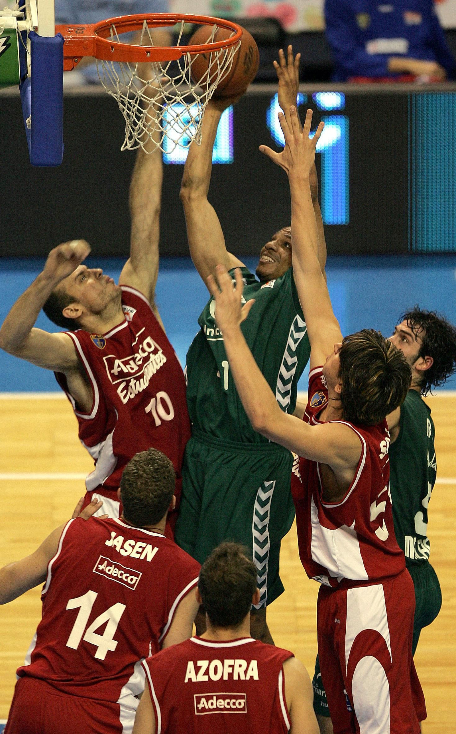 Las fotos de la carrera de Marcus Brown