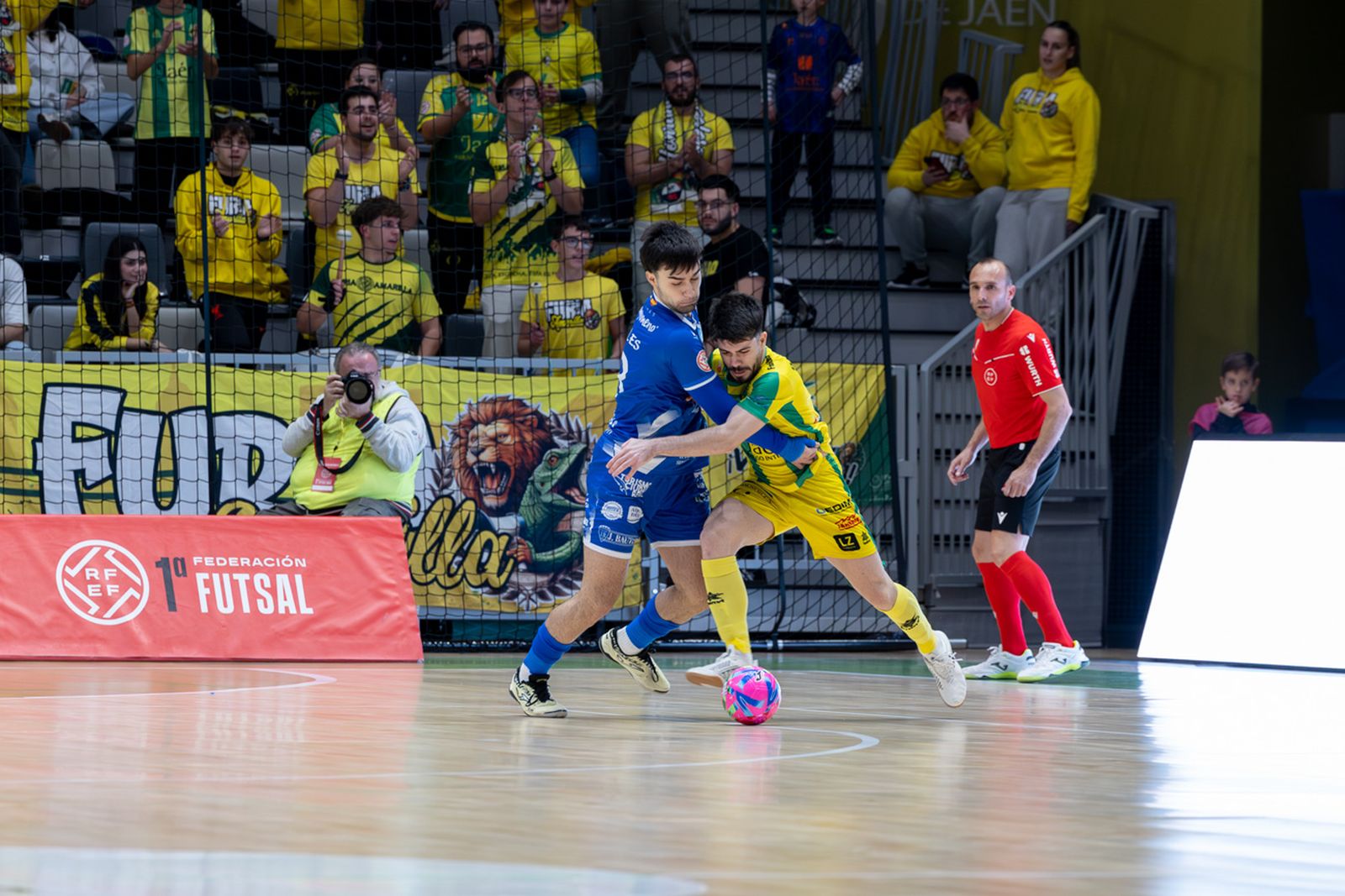 La victoria copera del Jaén FS sobre Quesos El Hidalgo Manzanares