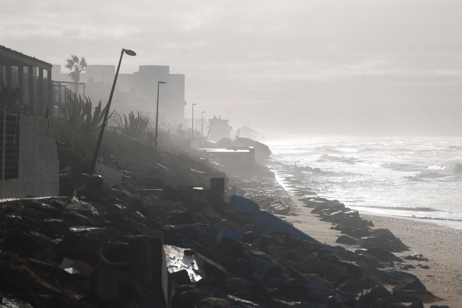 Fotografías de las zonas más perjudicadas de Matalascañas tras los últimos temporales