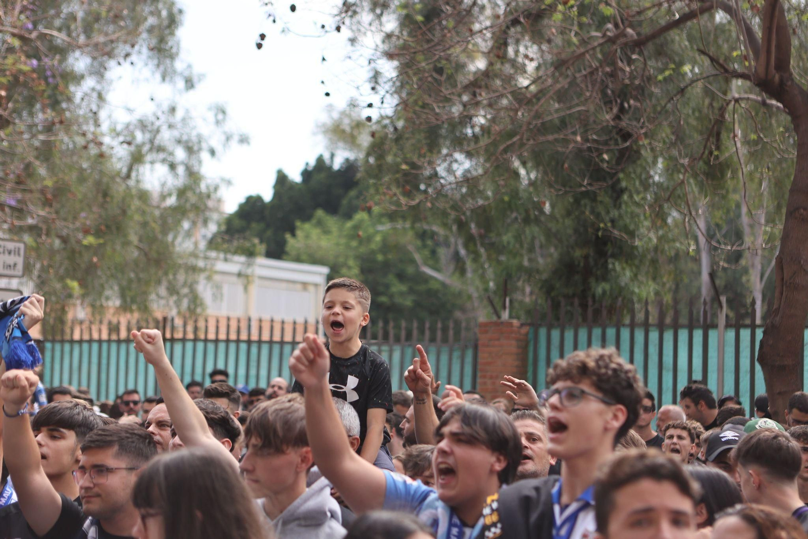 Durísimas críticas de la afición del Málaga CF en la protesta