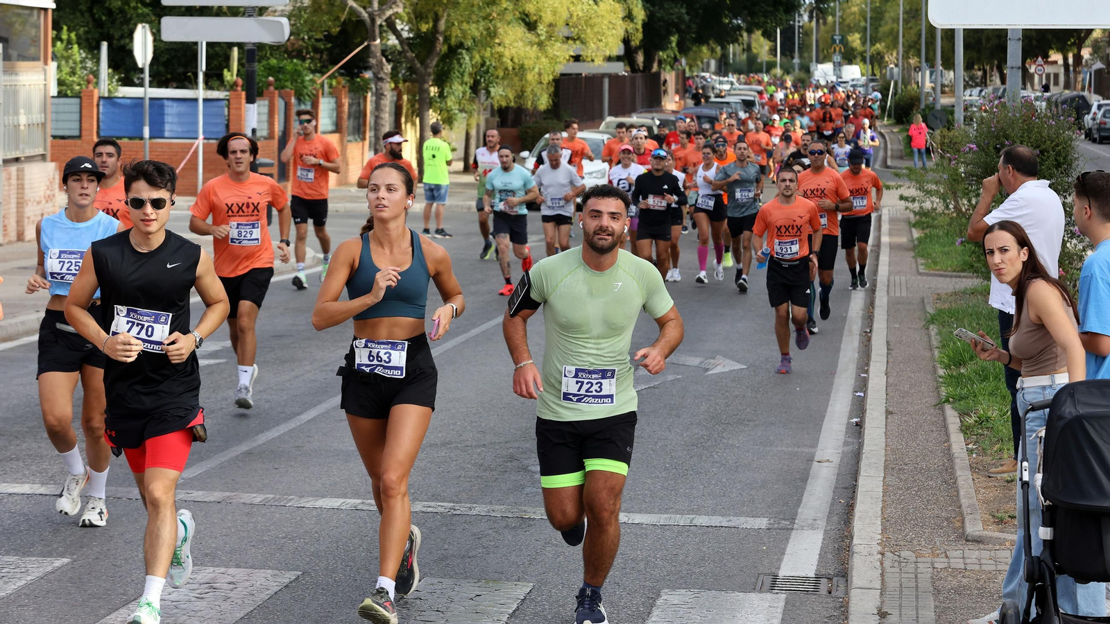 Búscate en la Media Maratón de Jerez 2025 (4)