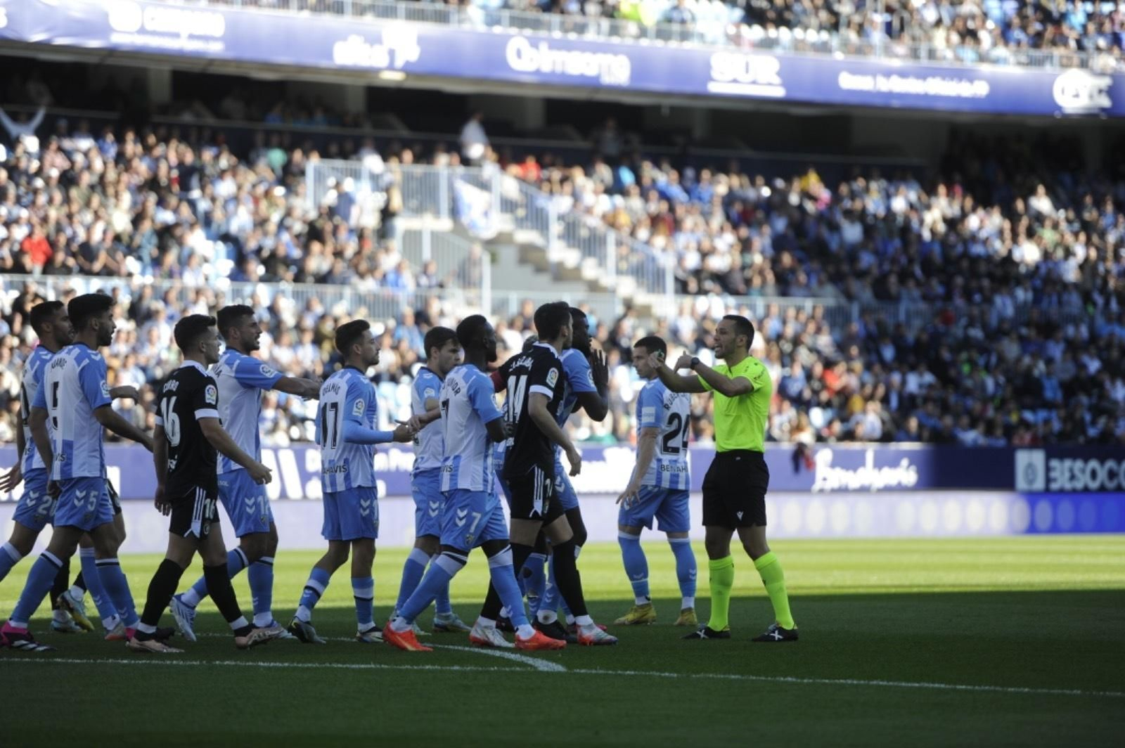 El Málaga CF - Burgos, en fotos