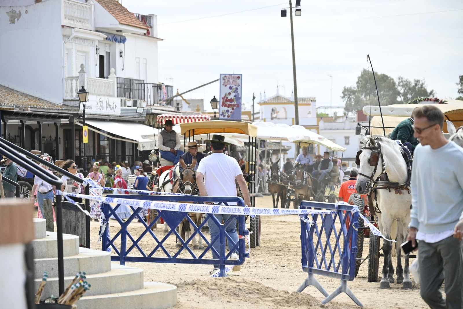 Imágenes del viernes 17 de mayo en EL Rocío