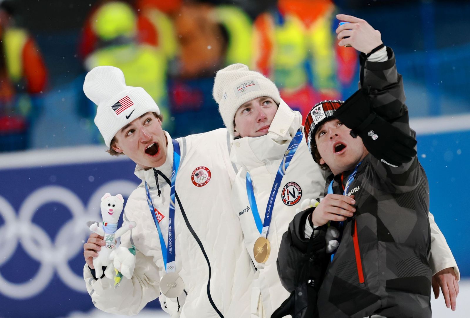 Las mejores fotos de los Juegos Olímpicos de invierno Milán Cortina d'Ampezzo 2026 | Jornada 12