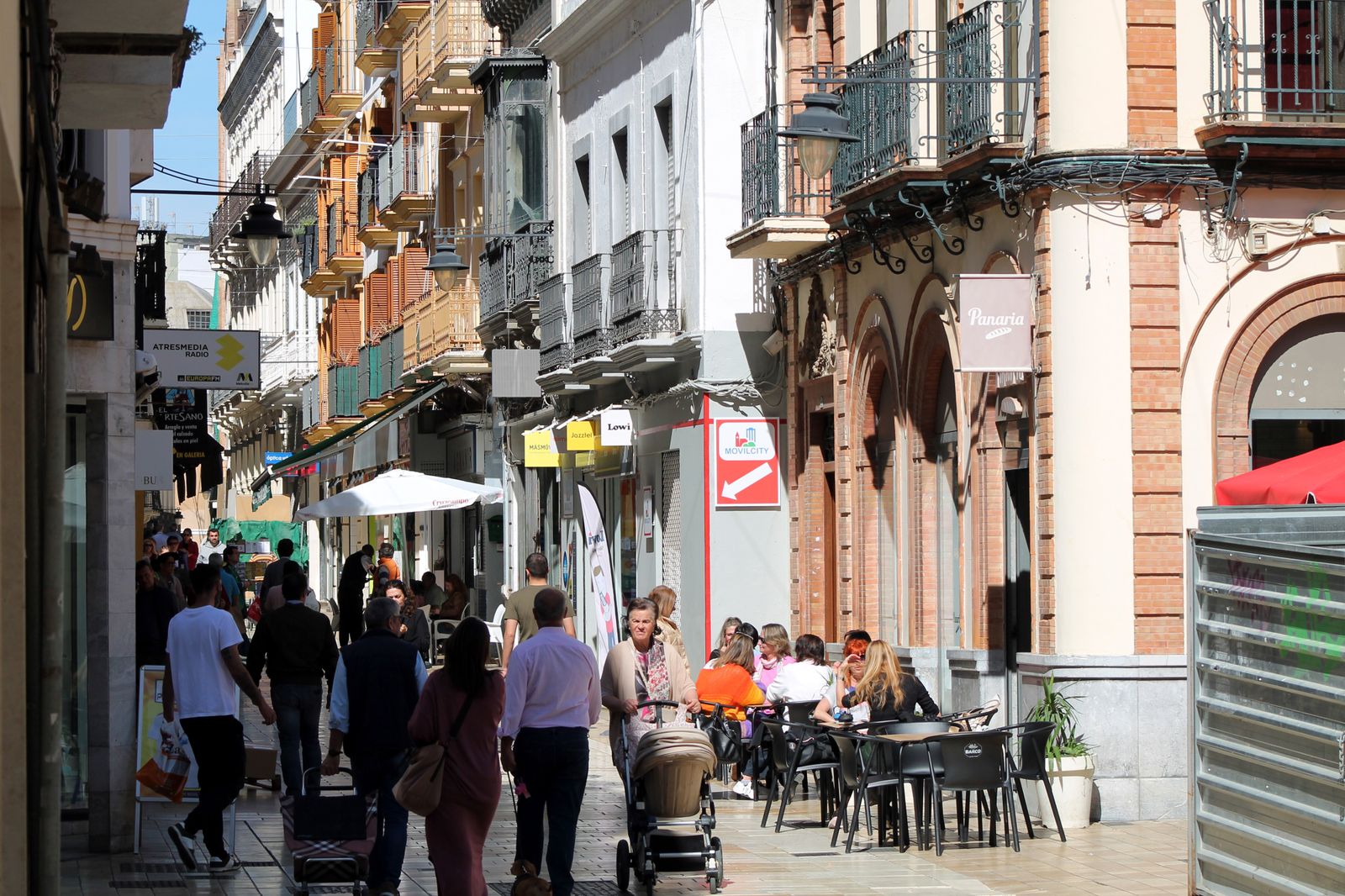 Imágenes del jueves 23 de marzo en Huelva