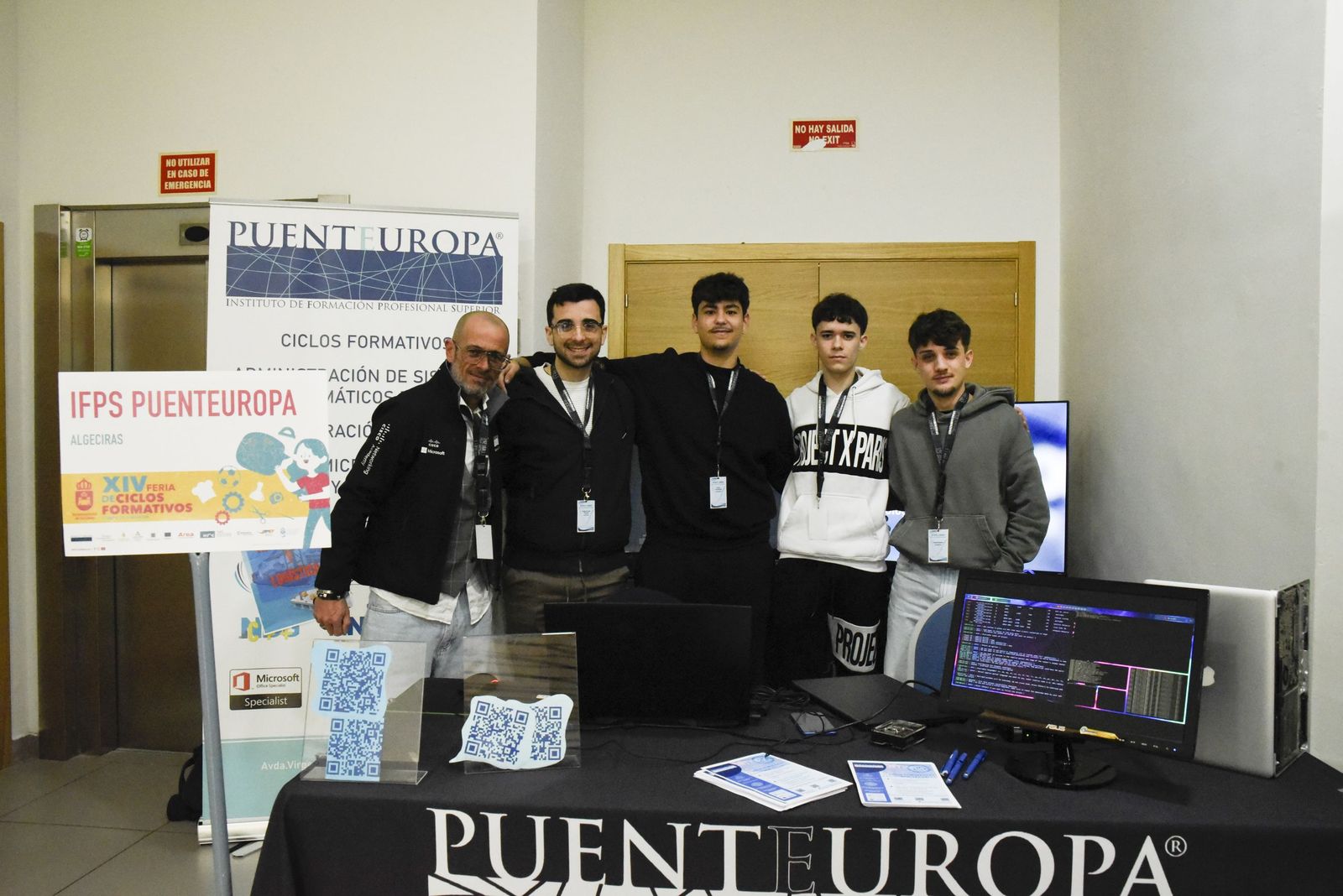 Fotos de la Feria de Ciclos Formativos de La Línea 2026