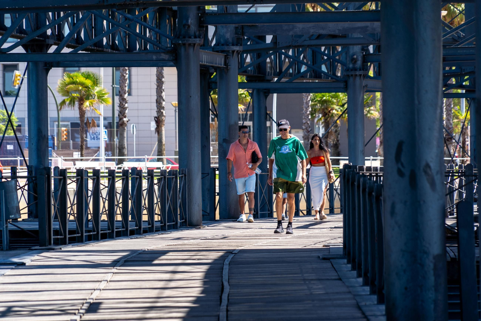 El Muelle de Riotinto y el Paseo de la Ría, lugares con encanto en la capital