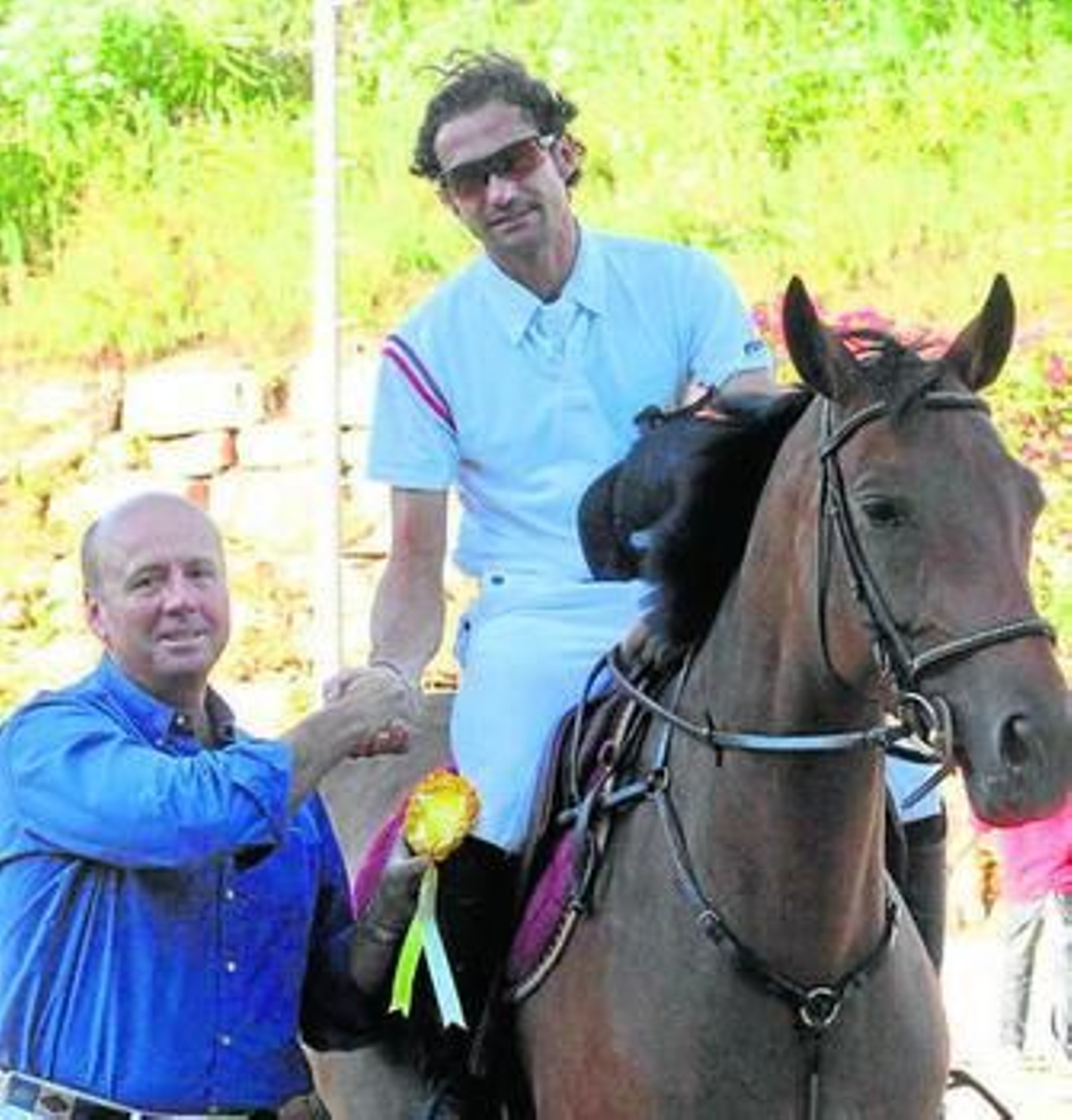 José Andrés Parejo y el ganador del concurso, Rafael Gutiérrez de Ravé.