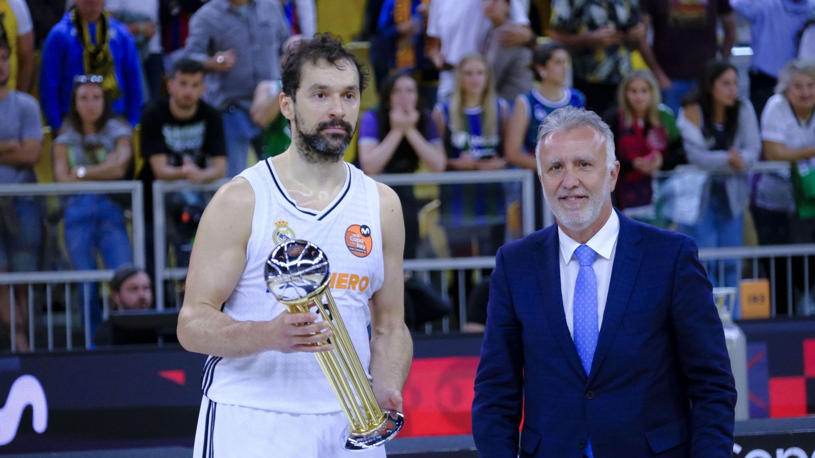 El Unicaja, campeón de Copa: Todas las imágenes del partido, la fiesta y la llegada a Málaga