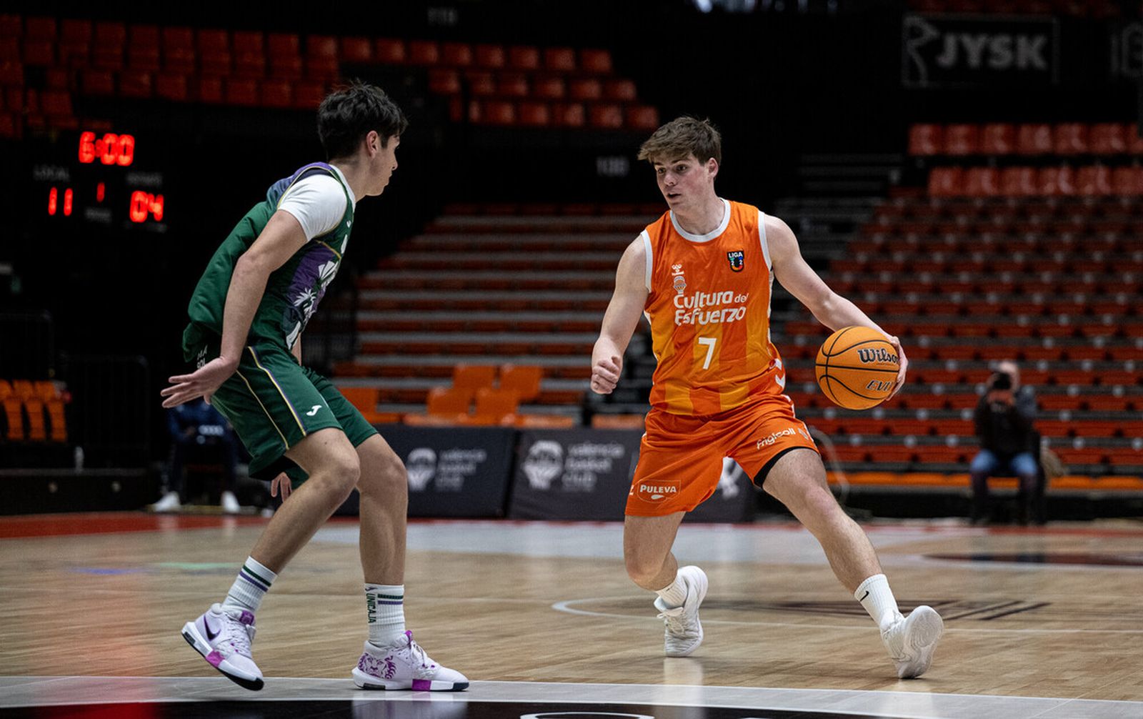 Liga U22: El Unicaja se quedó a un paso en Valencia (78-75)