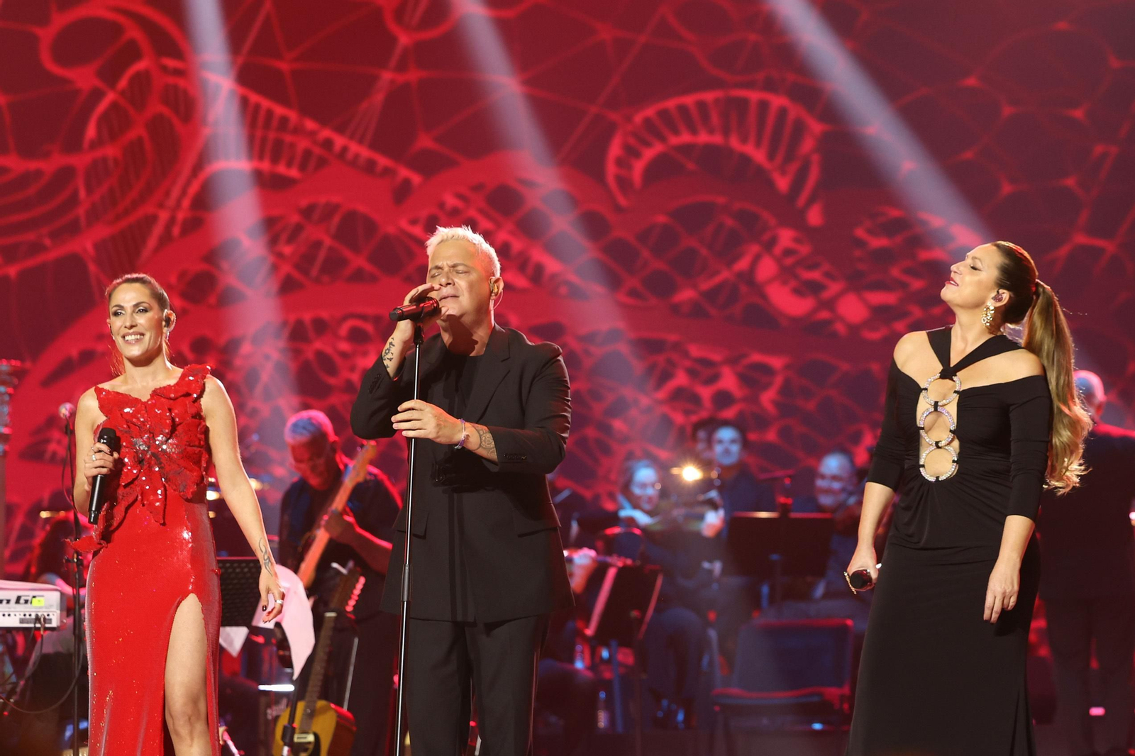 Gala de entrega del premio Persona del Año de los Grammy Latinos de Sevilla a Laura Pausini