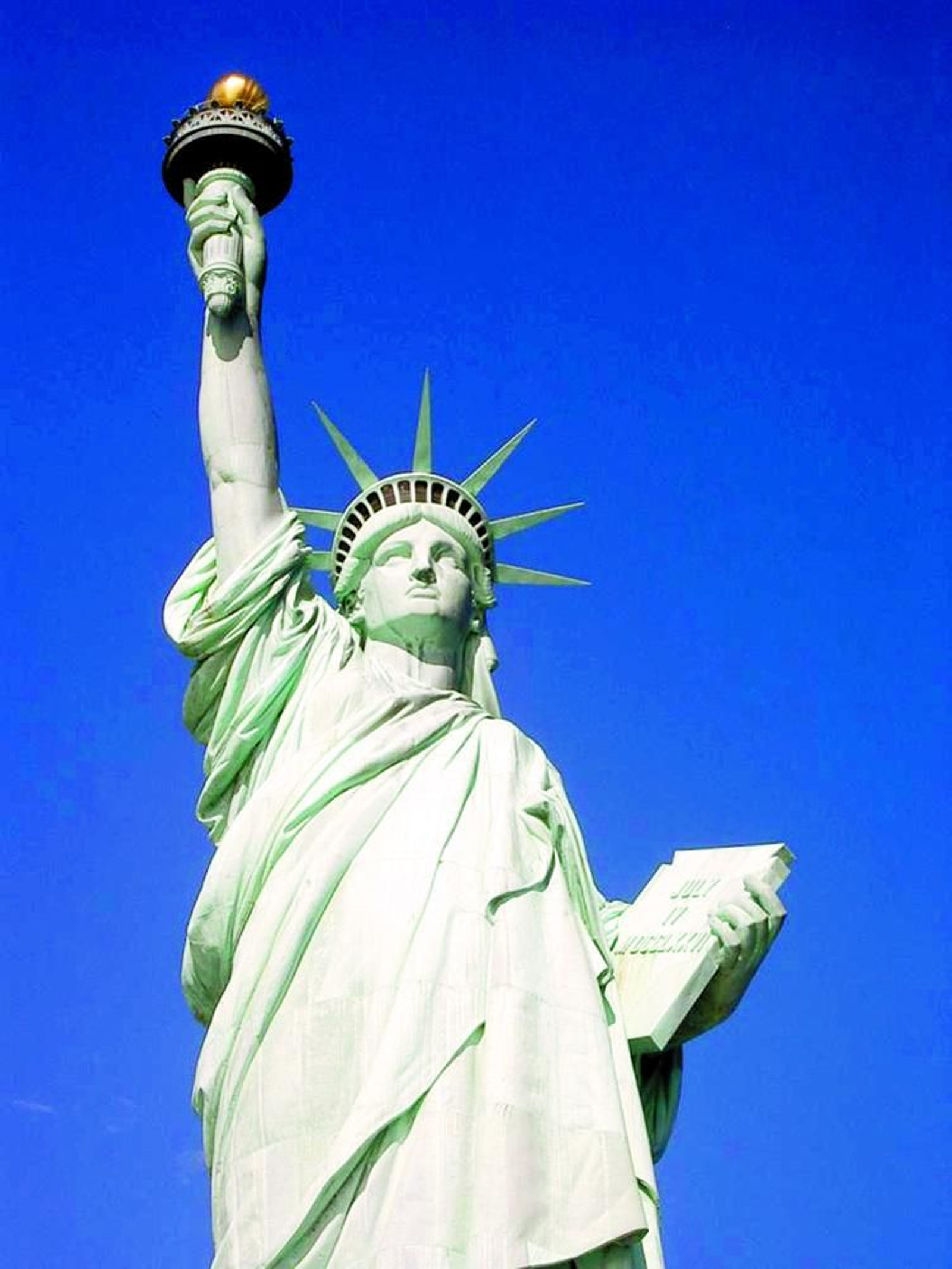 La entrada más barata a la Estatua de la Libertad tiene un precio de entrada similar al palacio nazarí La entrada más barata a la Estatua de la Libertad tiene un precio de entrada similar al palacio nazarí