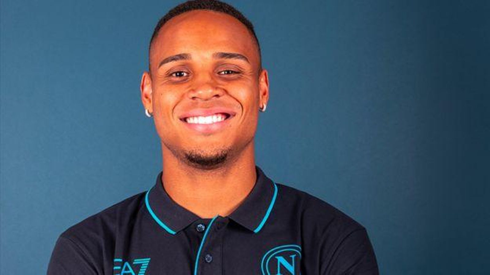 Natan, presentado como nuevo jugador del Nápoles hace un año