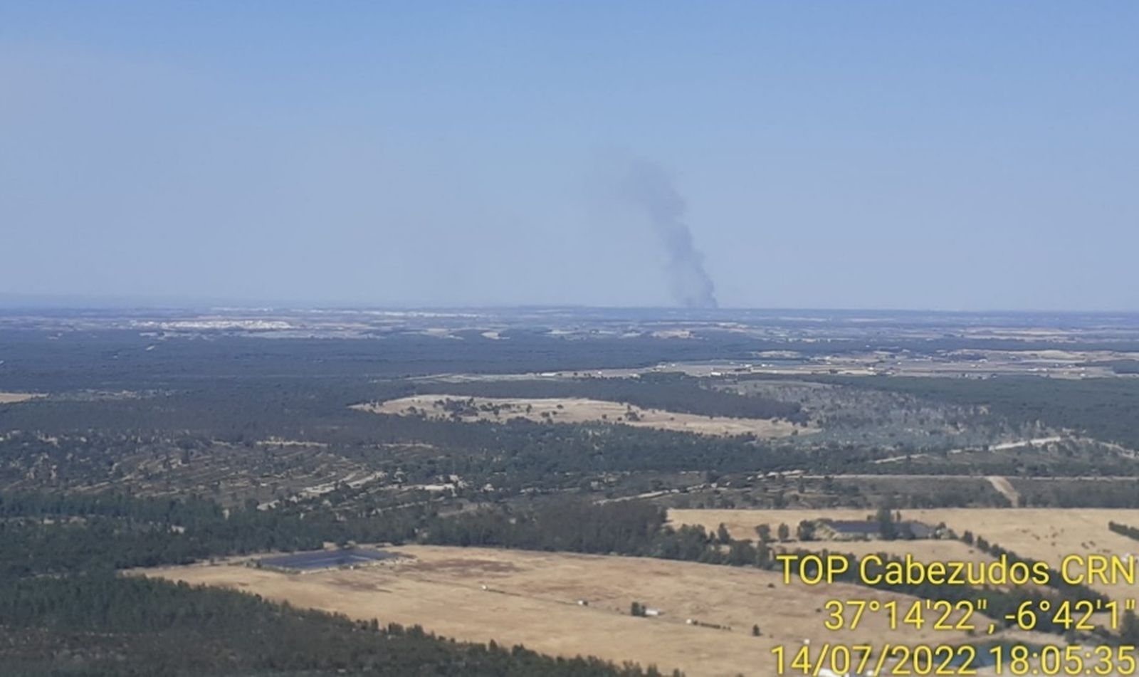 Incendio forestal en Hinojos.