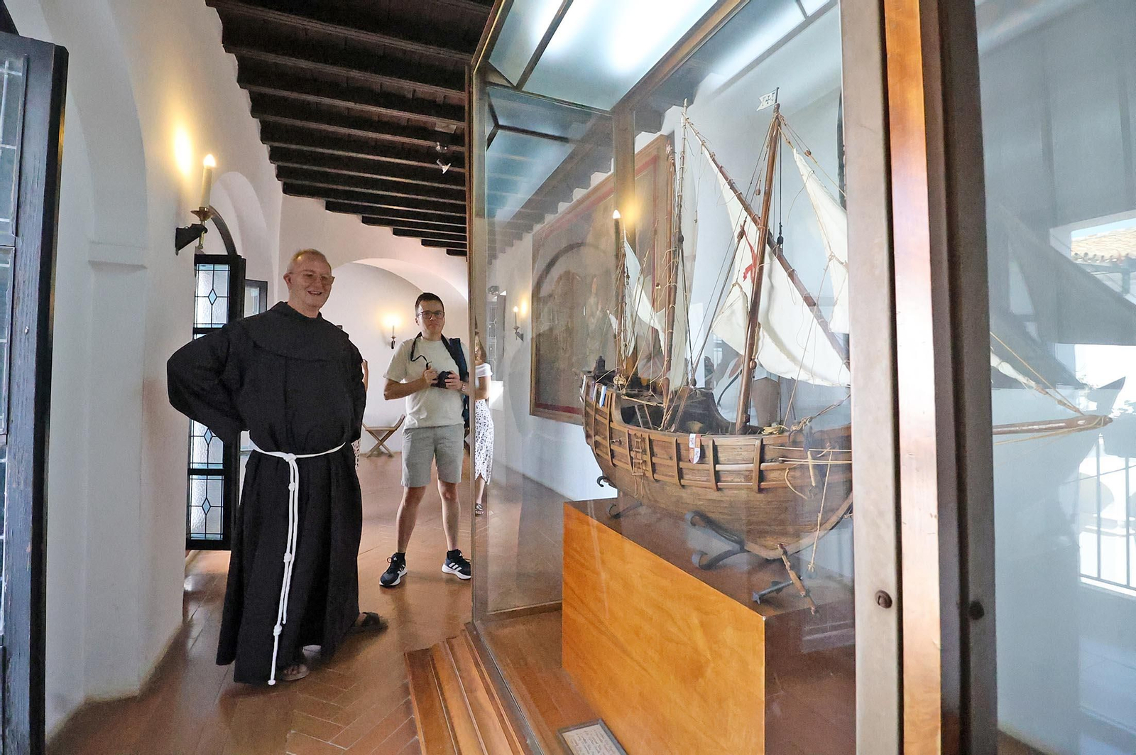 Monasterio Santa María de La Rábida: un viaje visual por su historia y arquitectura